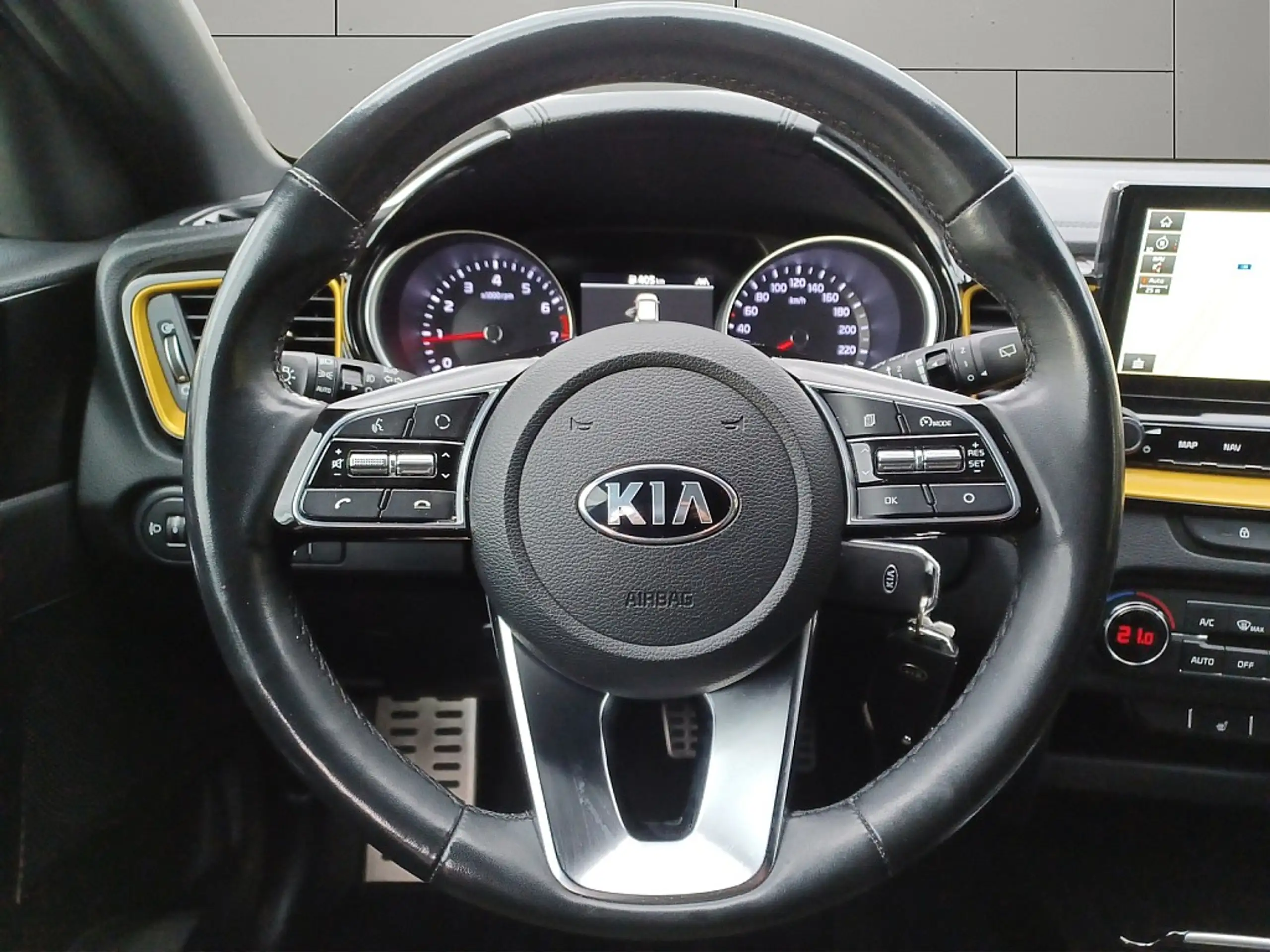 Kia - XCeed