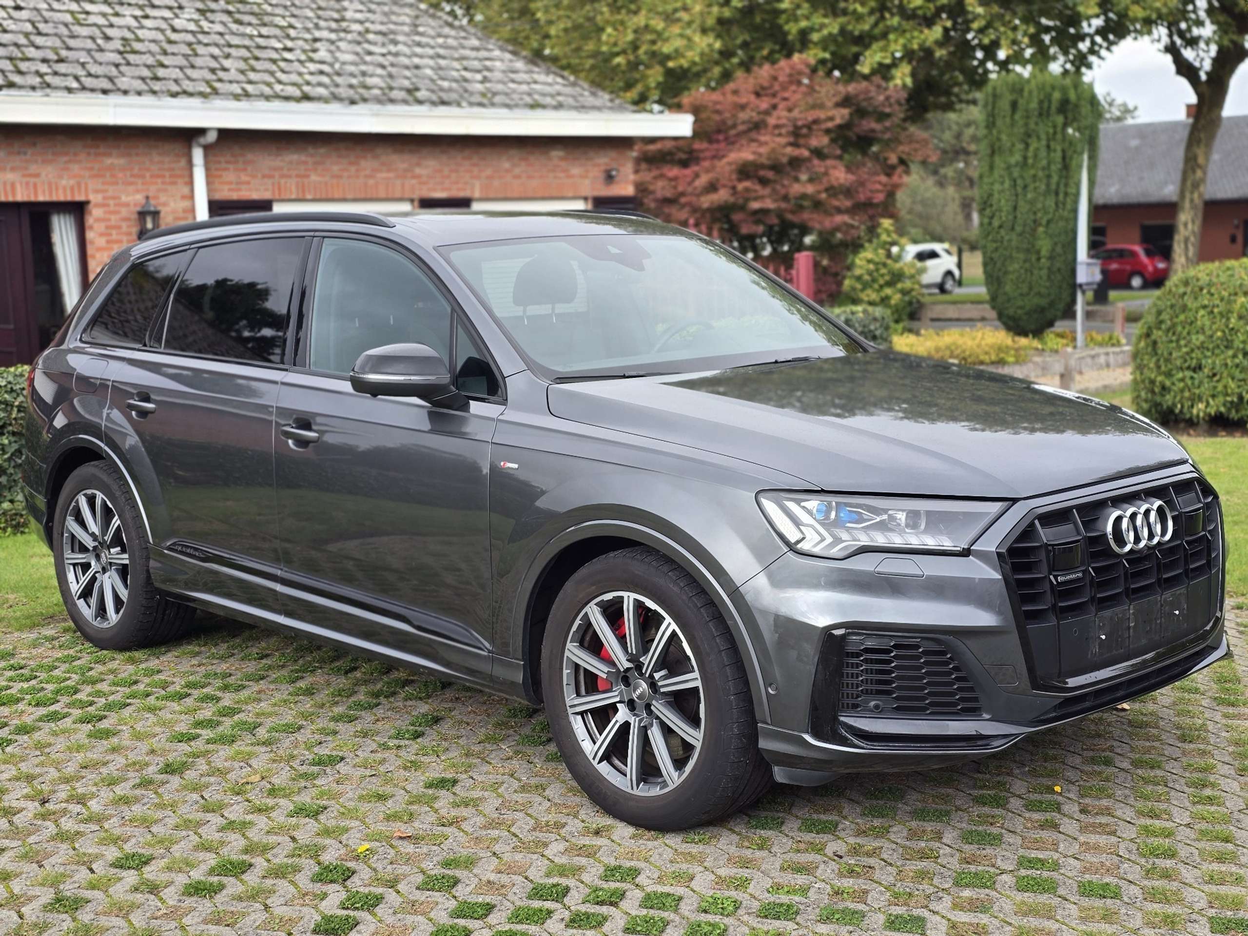 Audi - Q7