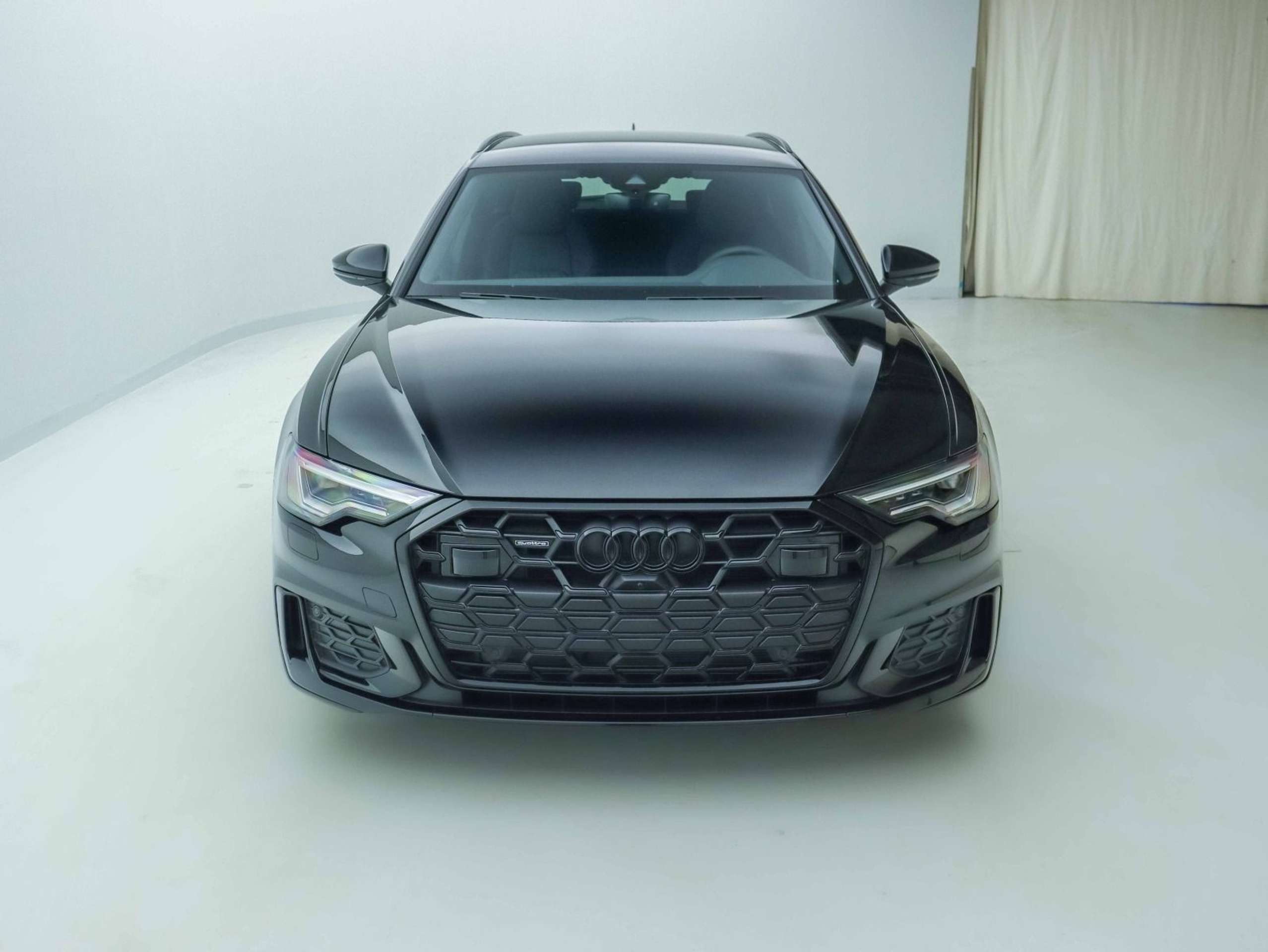 Audi - A6