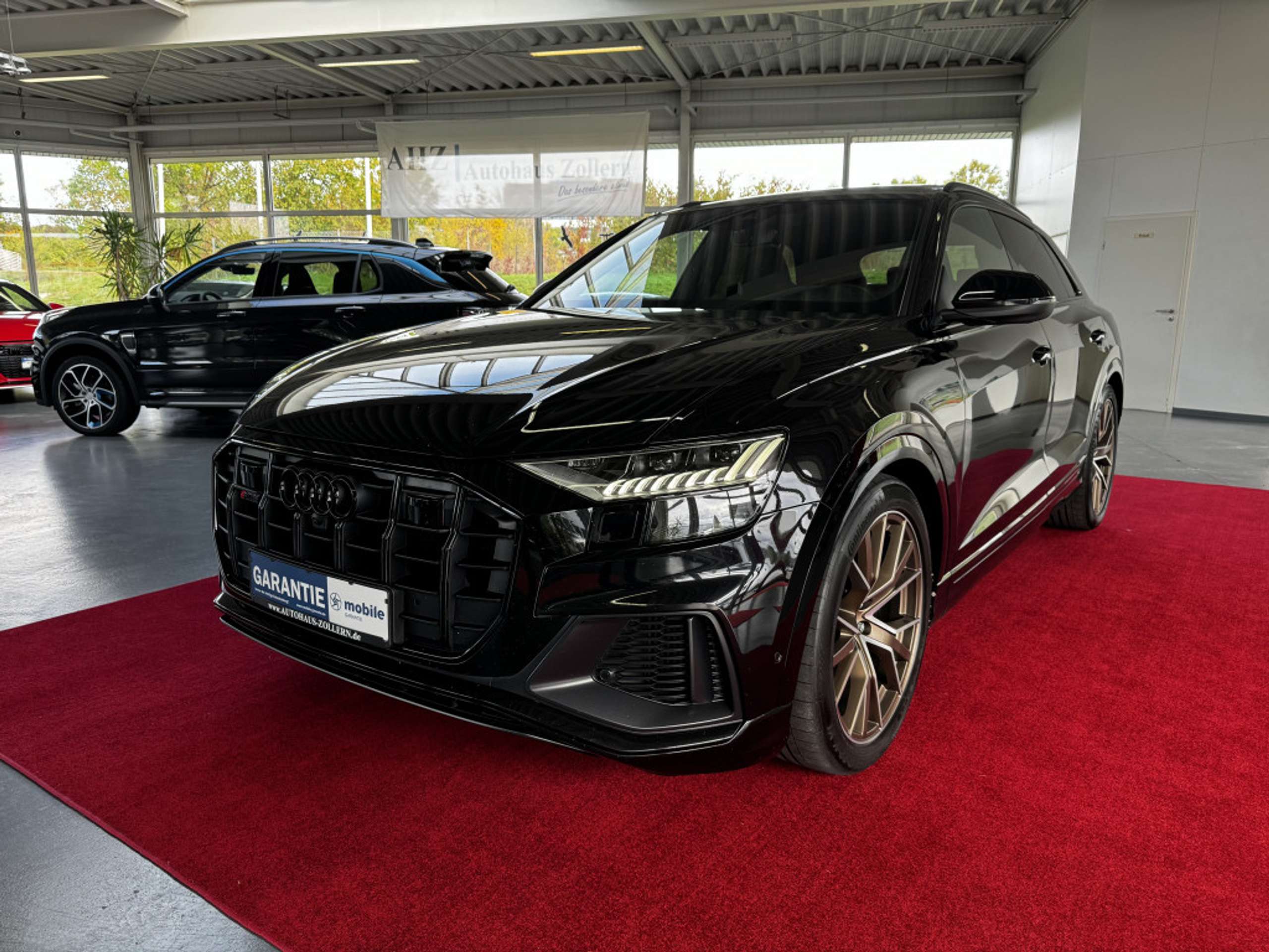 Audi - SQ8