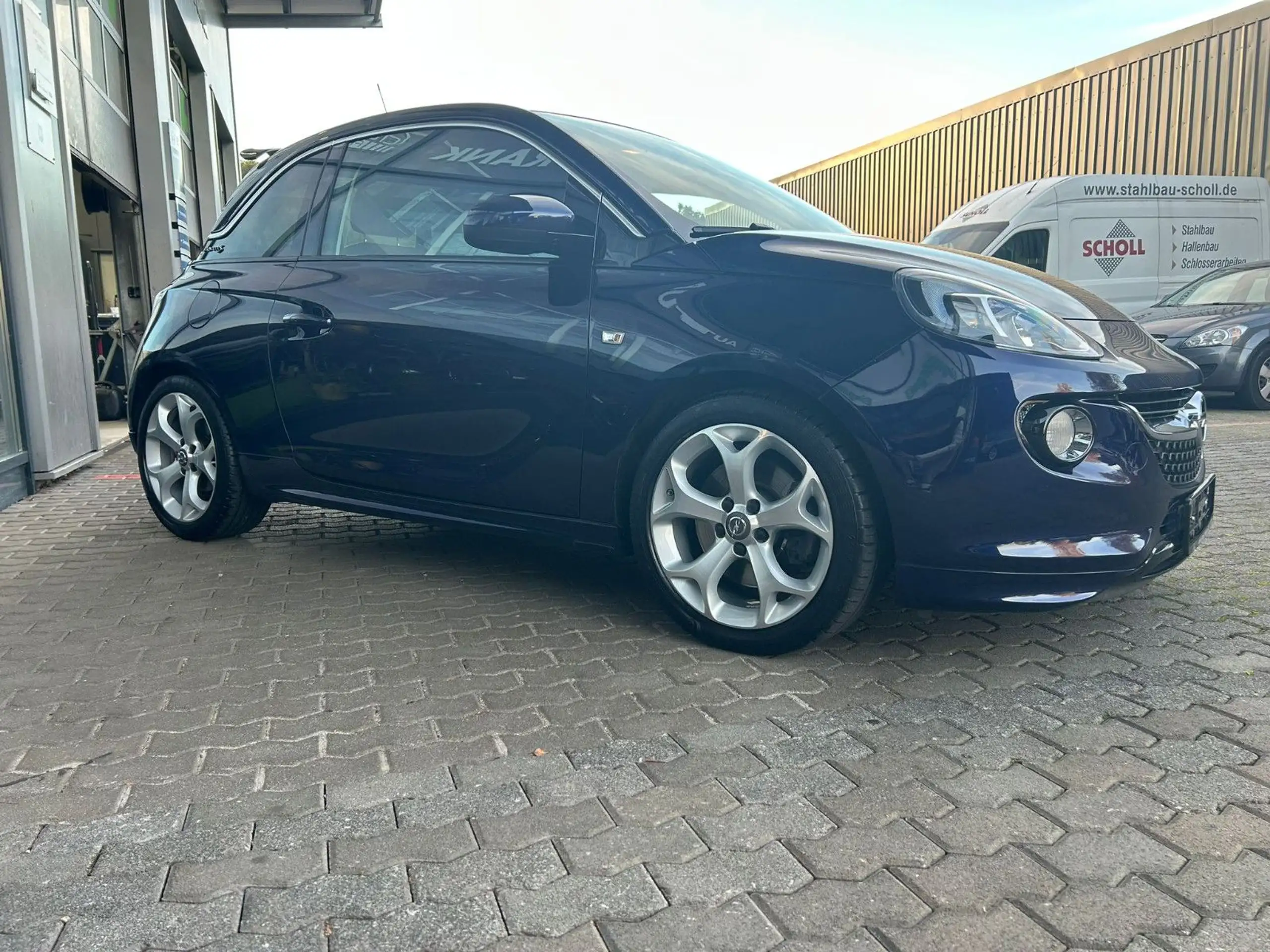 Opel - Adam