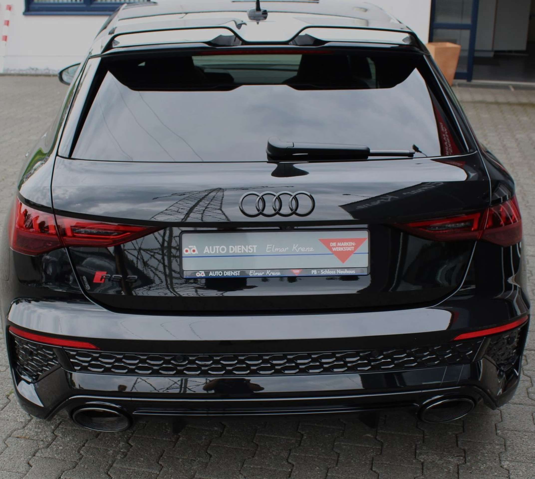 Audi - RS3