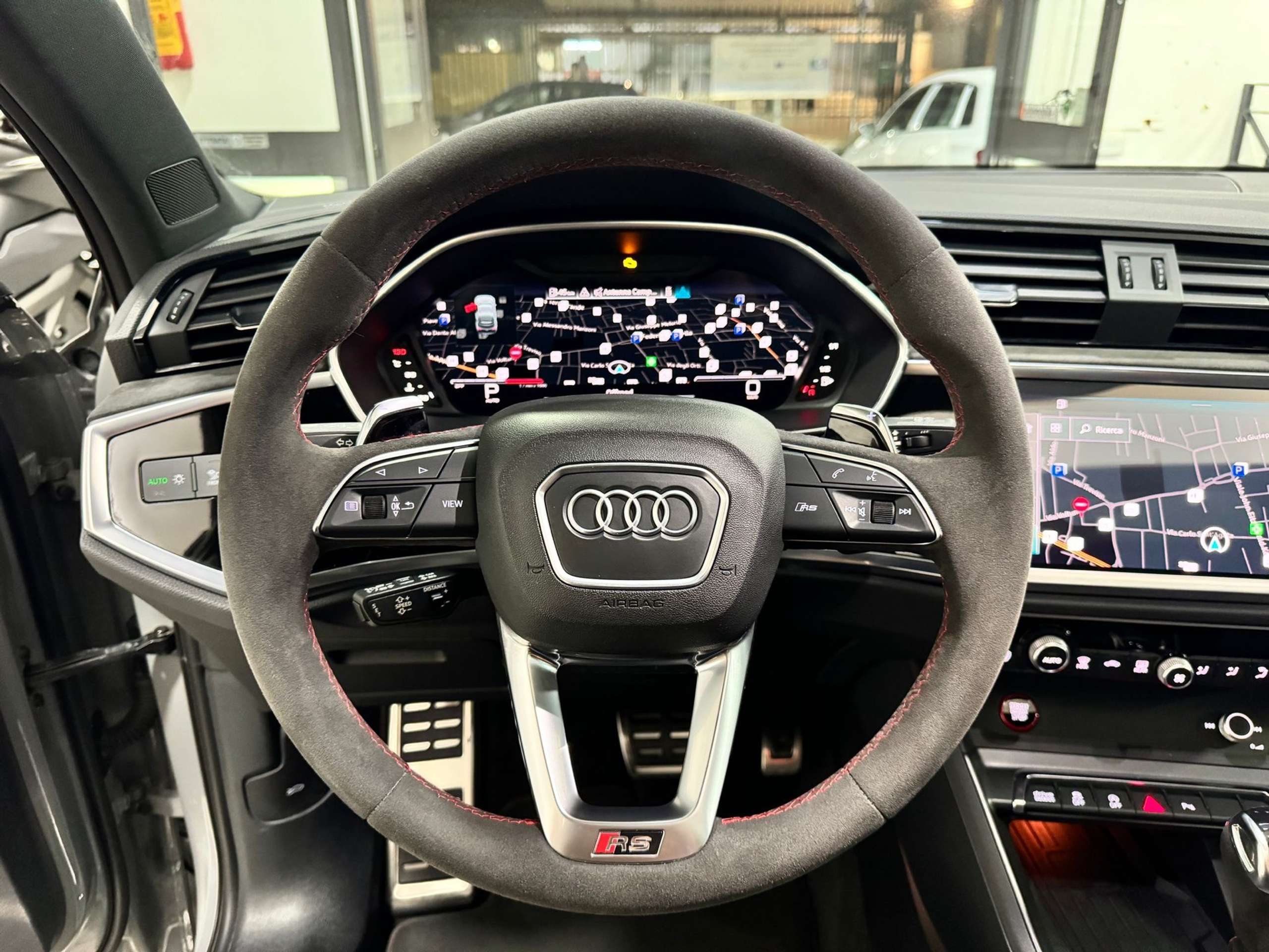 Audi - RS Q3