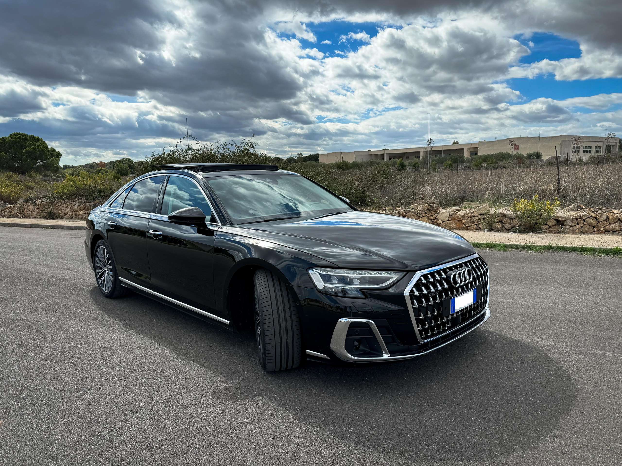 Audi - A8