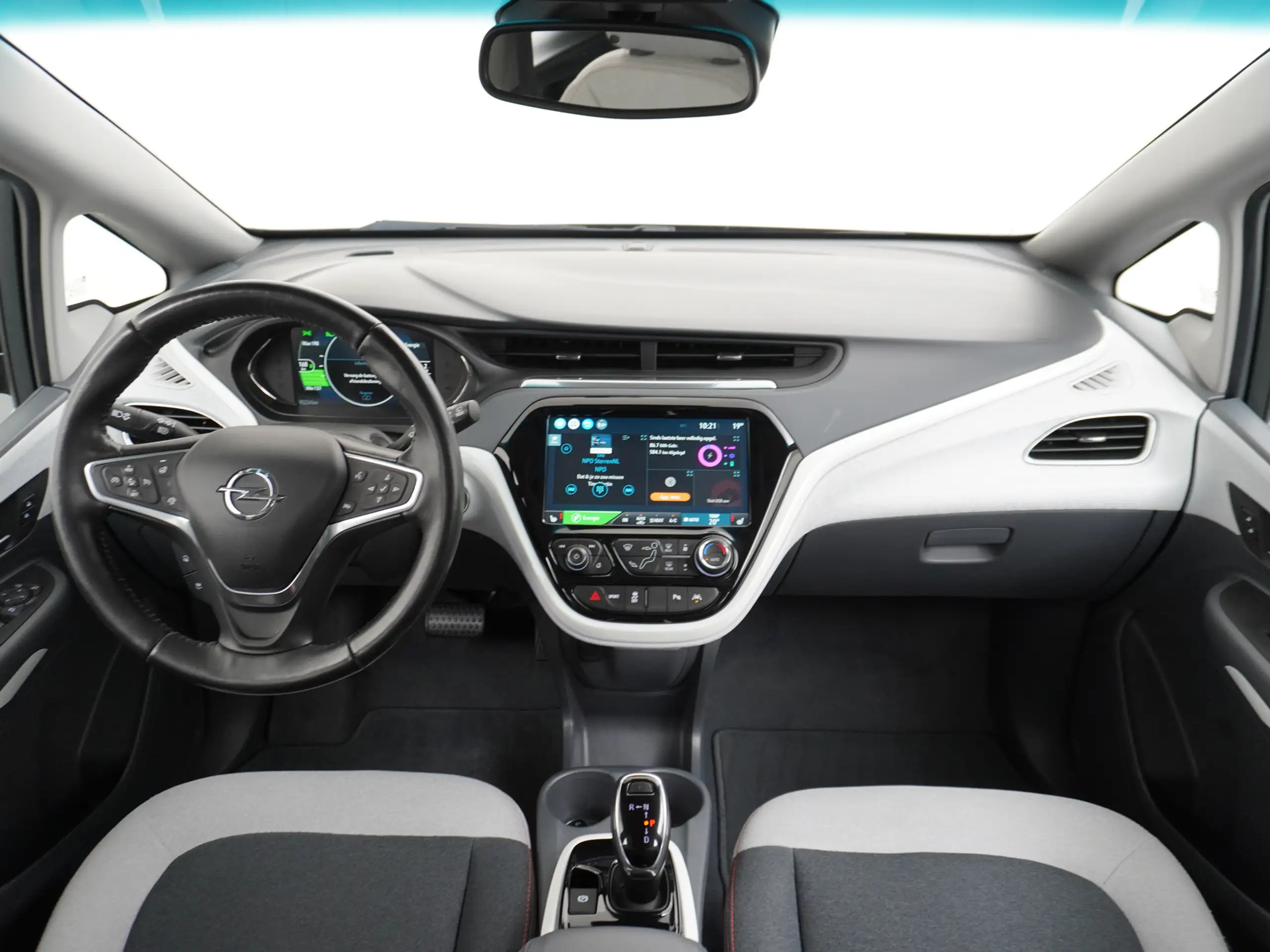 Opel - Ampera-E