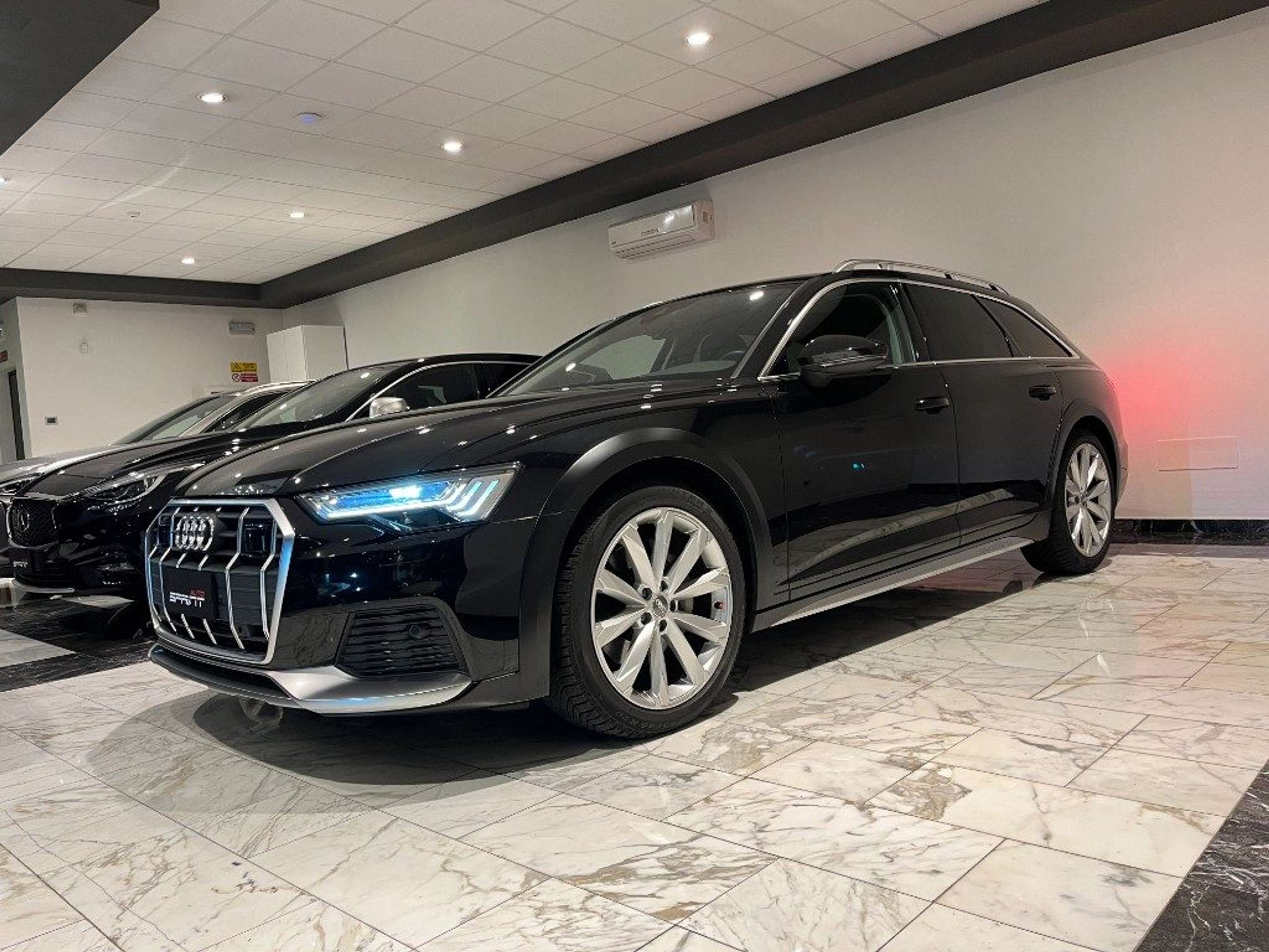 Audi - A6 allroad