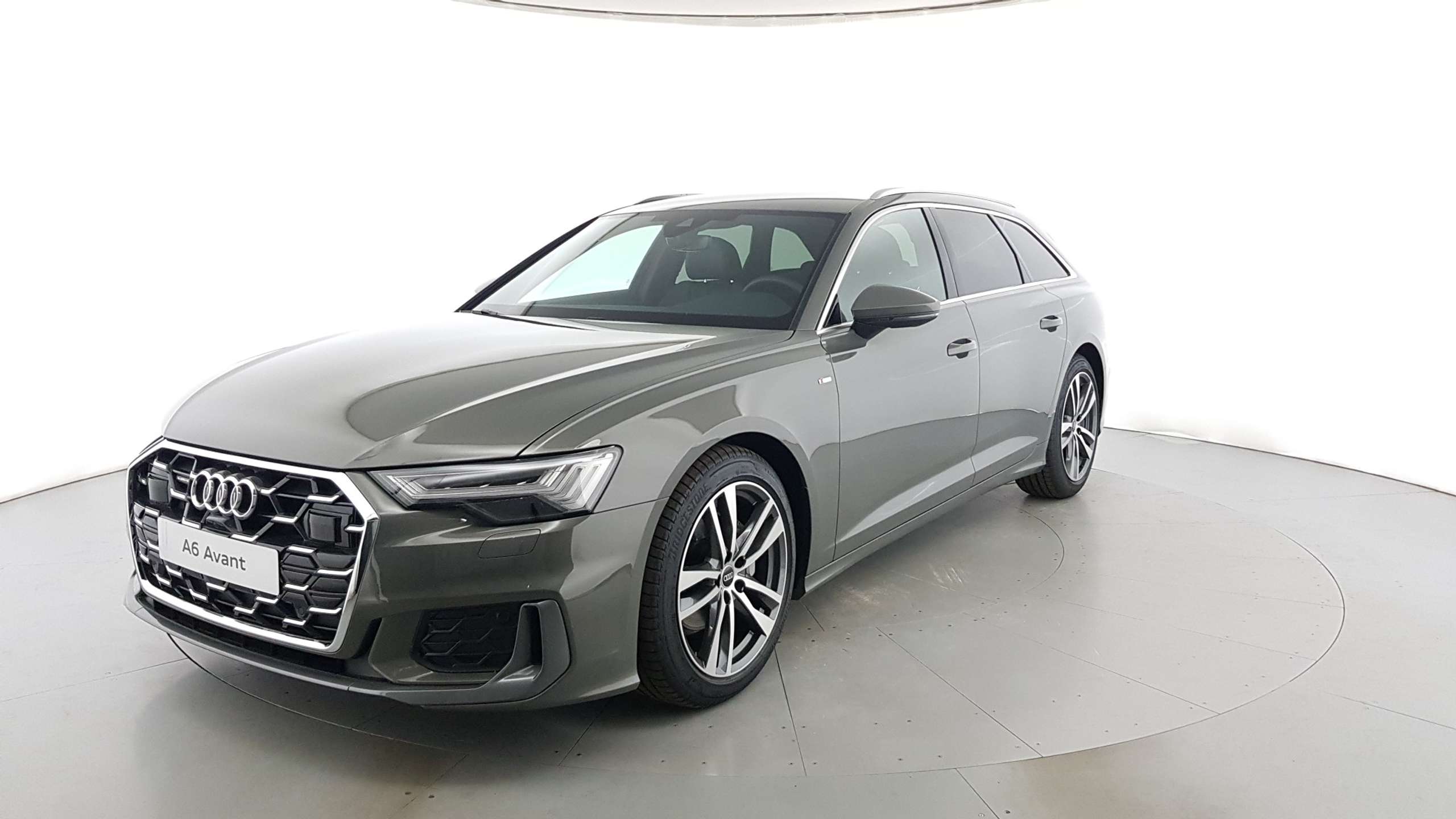 Audi - A6