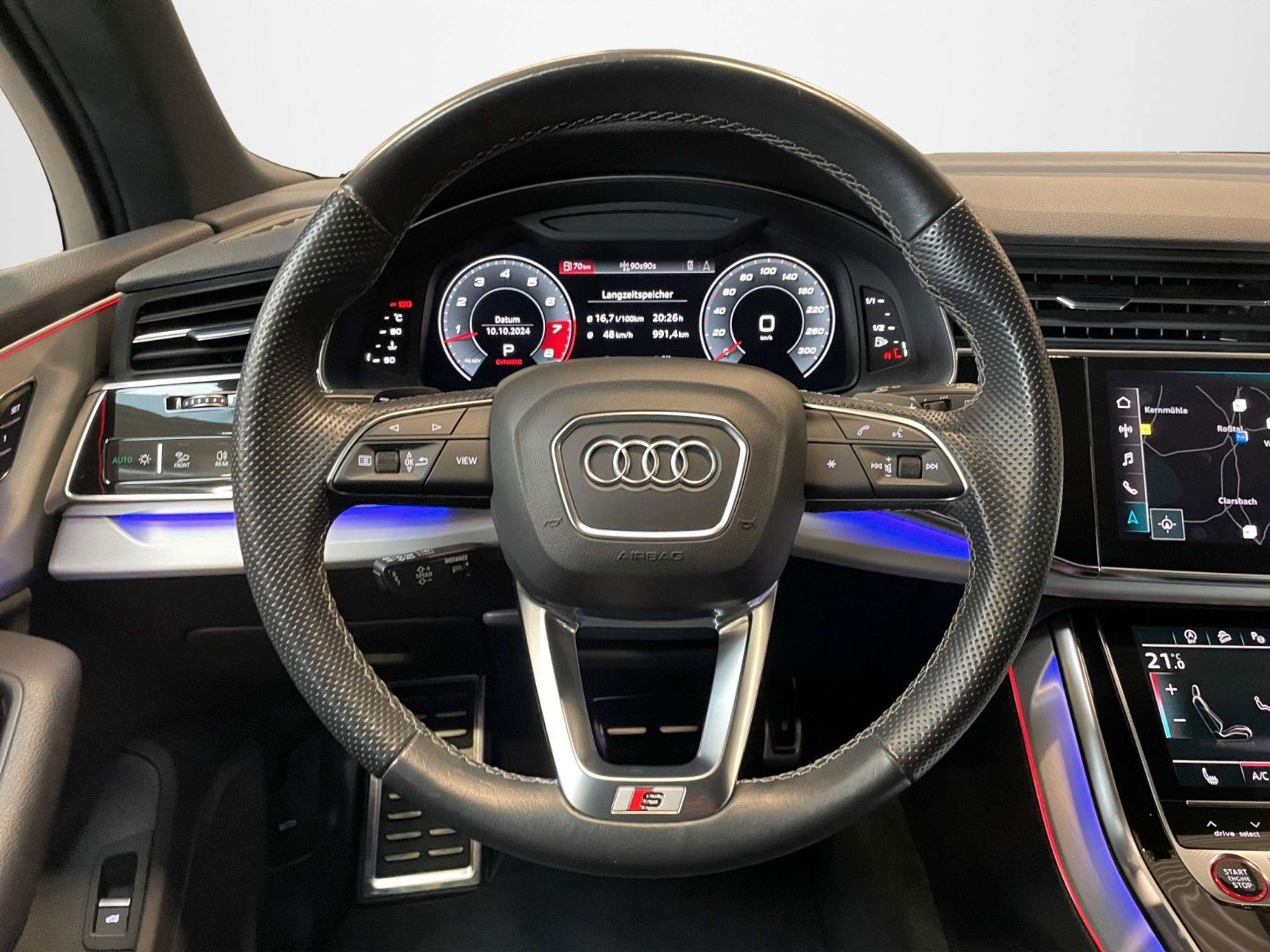 Audi - SQ7