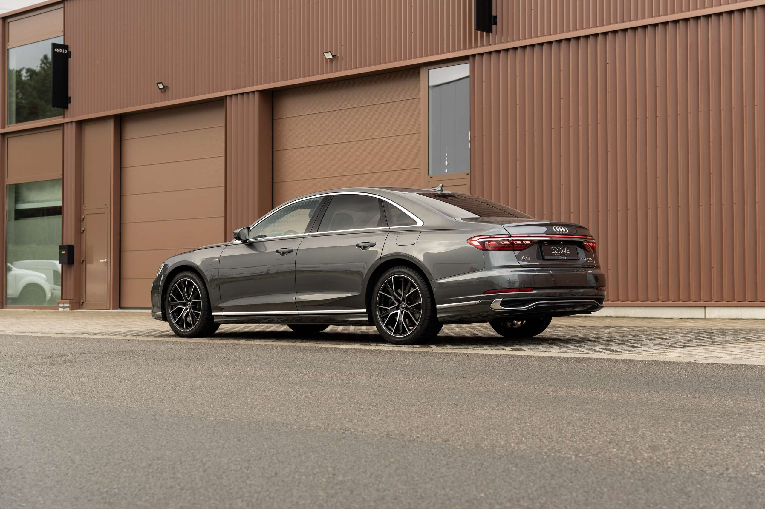 Audi - A8