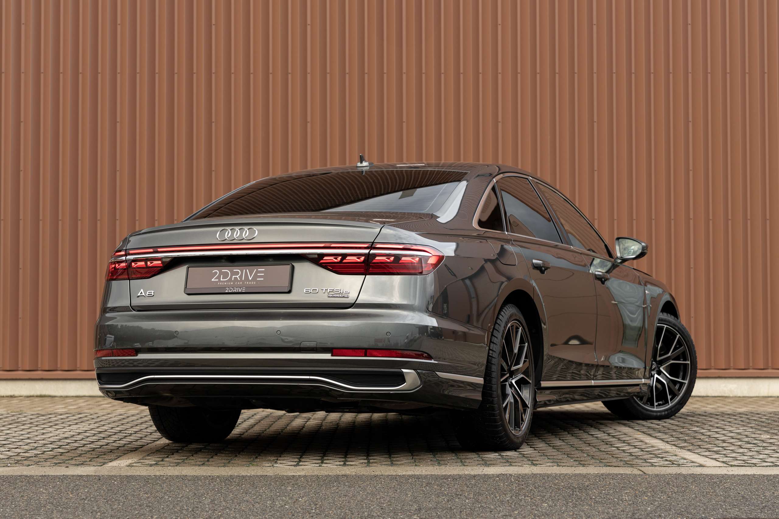 Audi - A8