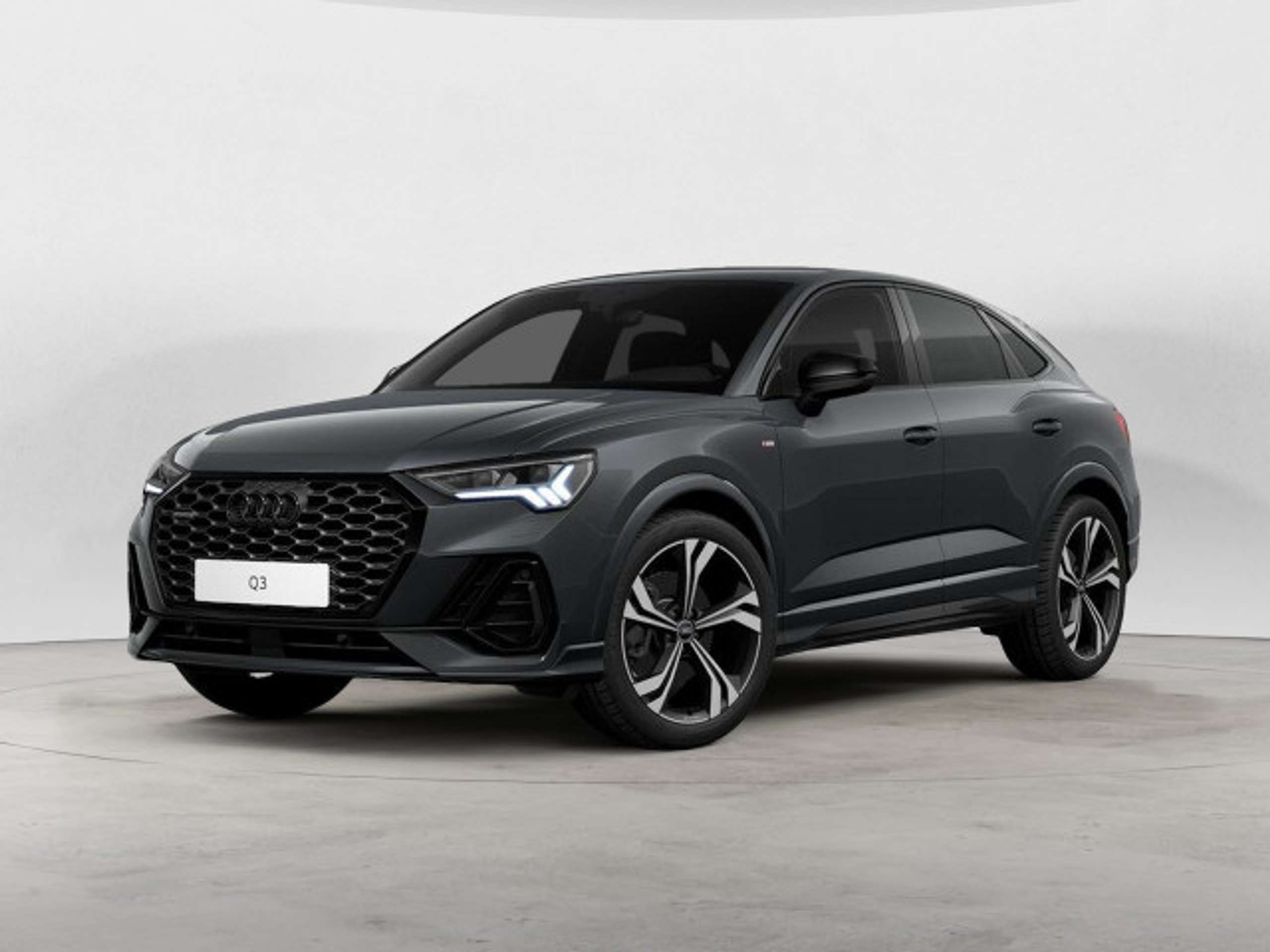 Audi - Q3