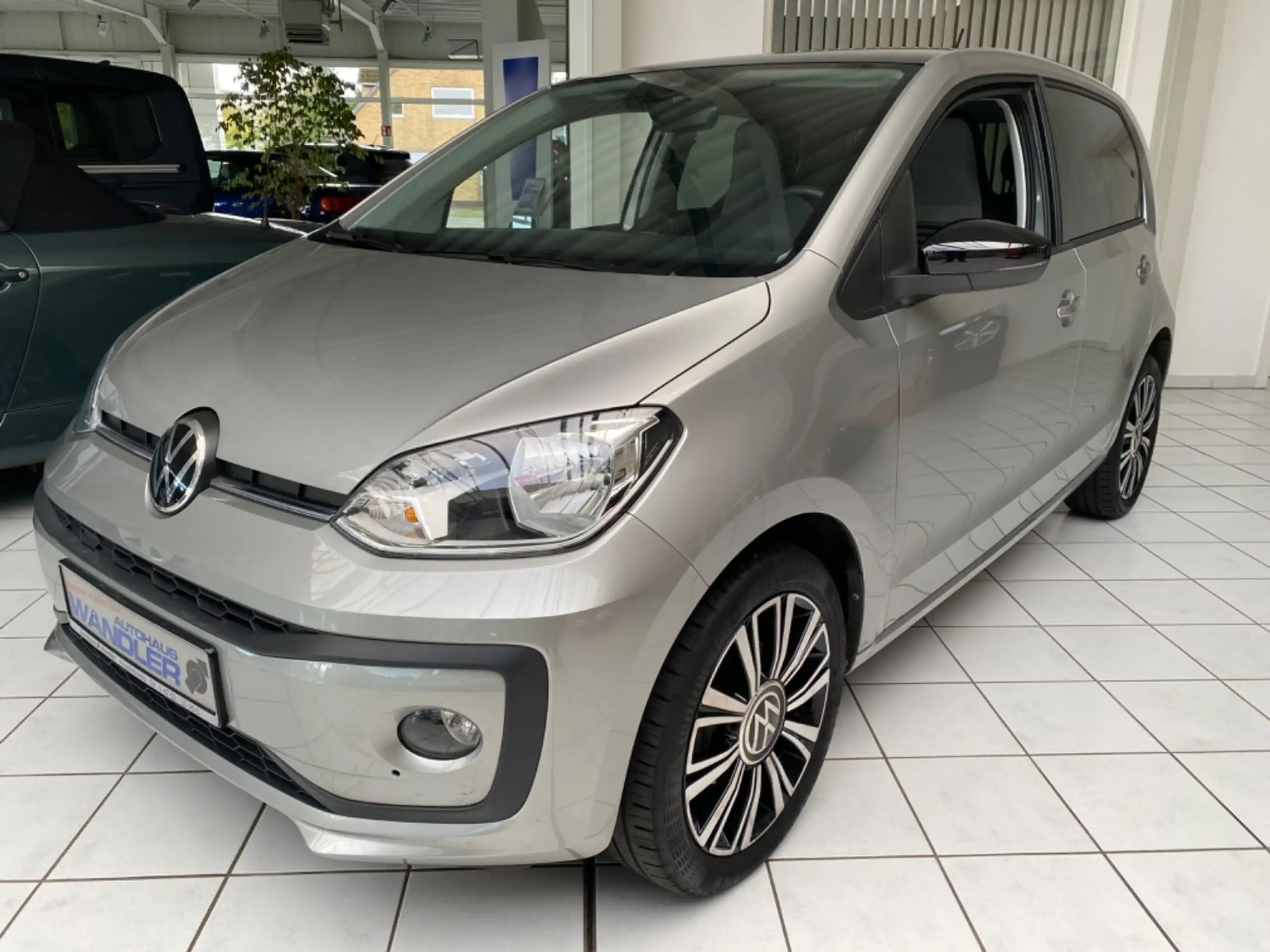 Volkswagen - up!