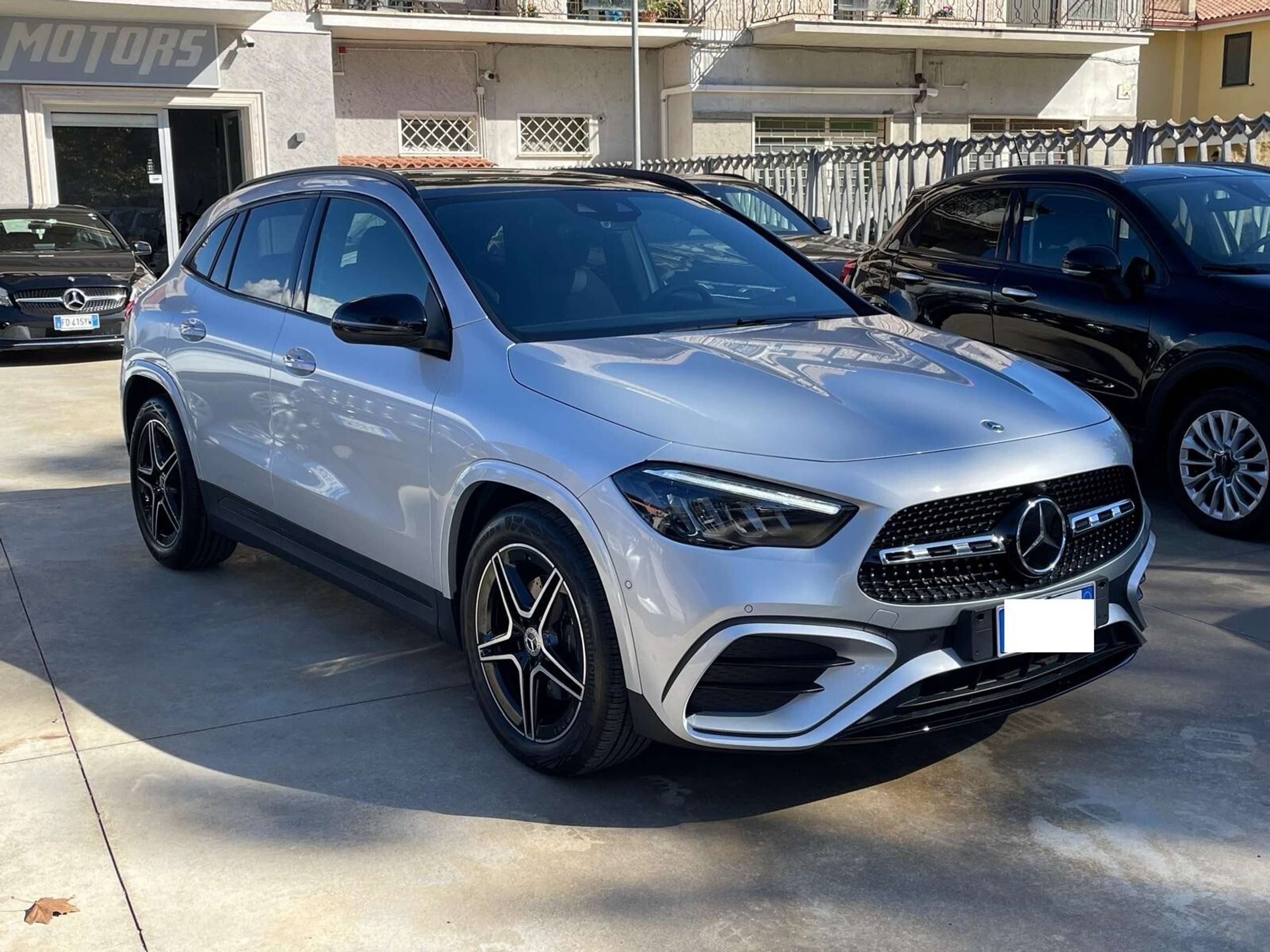 Mercedes-Benz GLA 200 2024