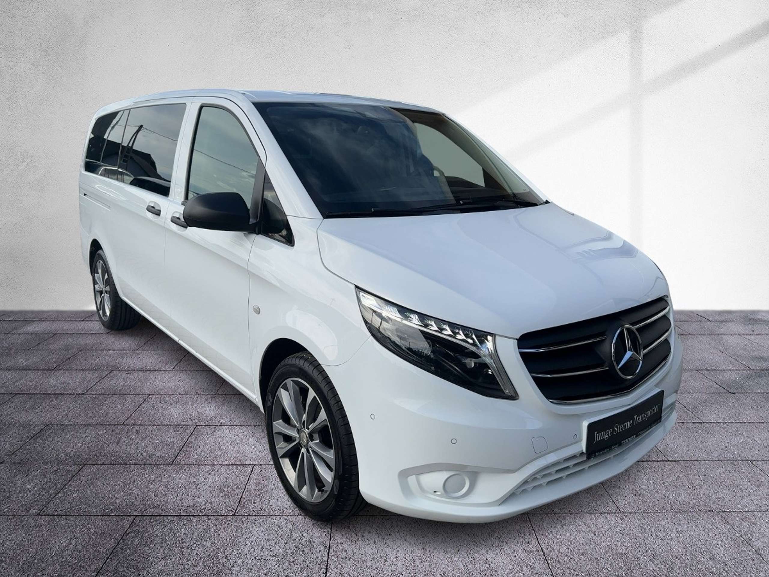 Mercedes-Benz - Vito