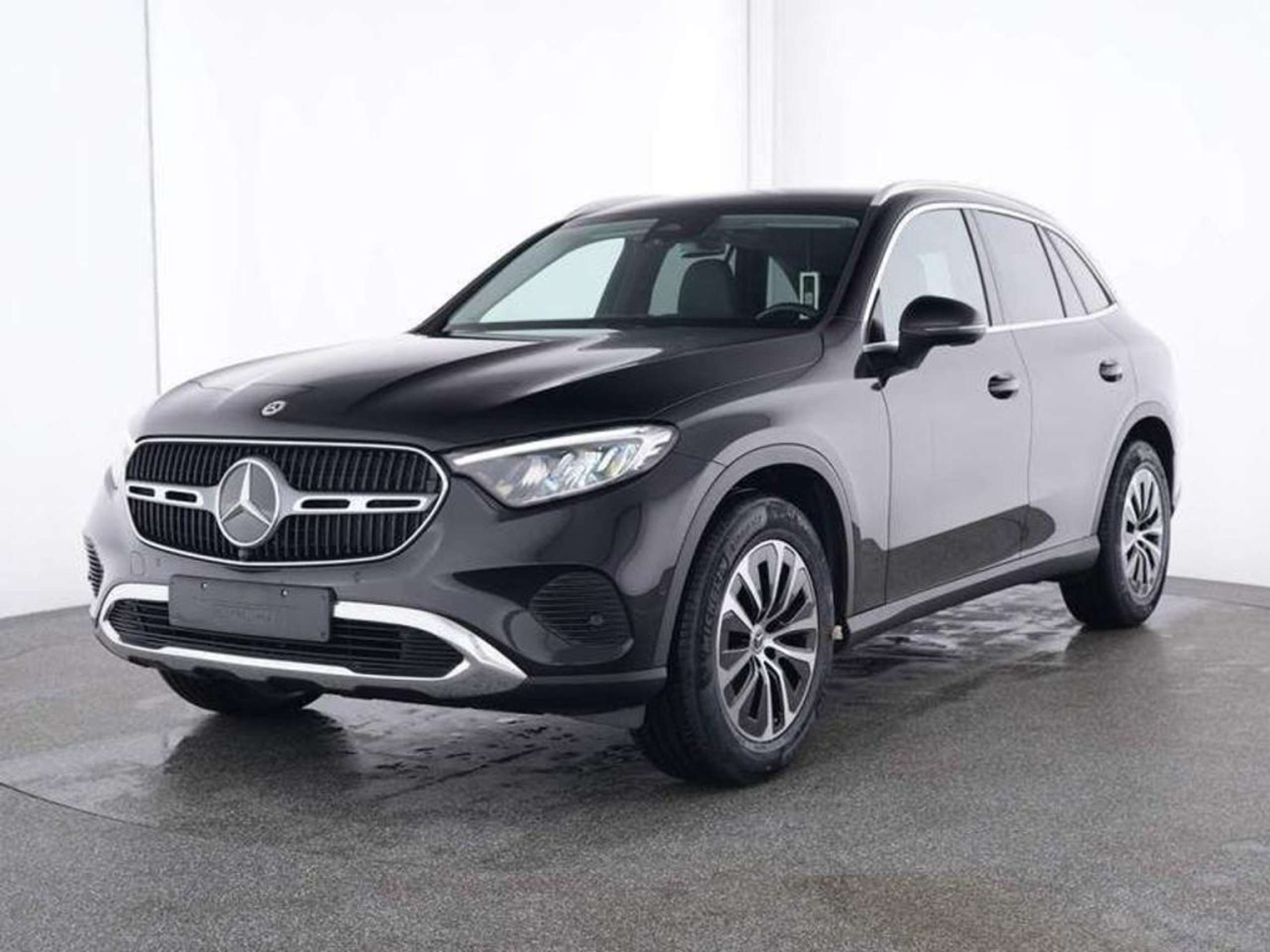 Mercedes-Benz GLC 220 2023