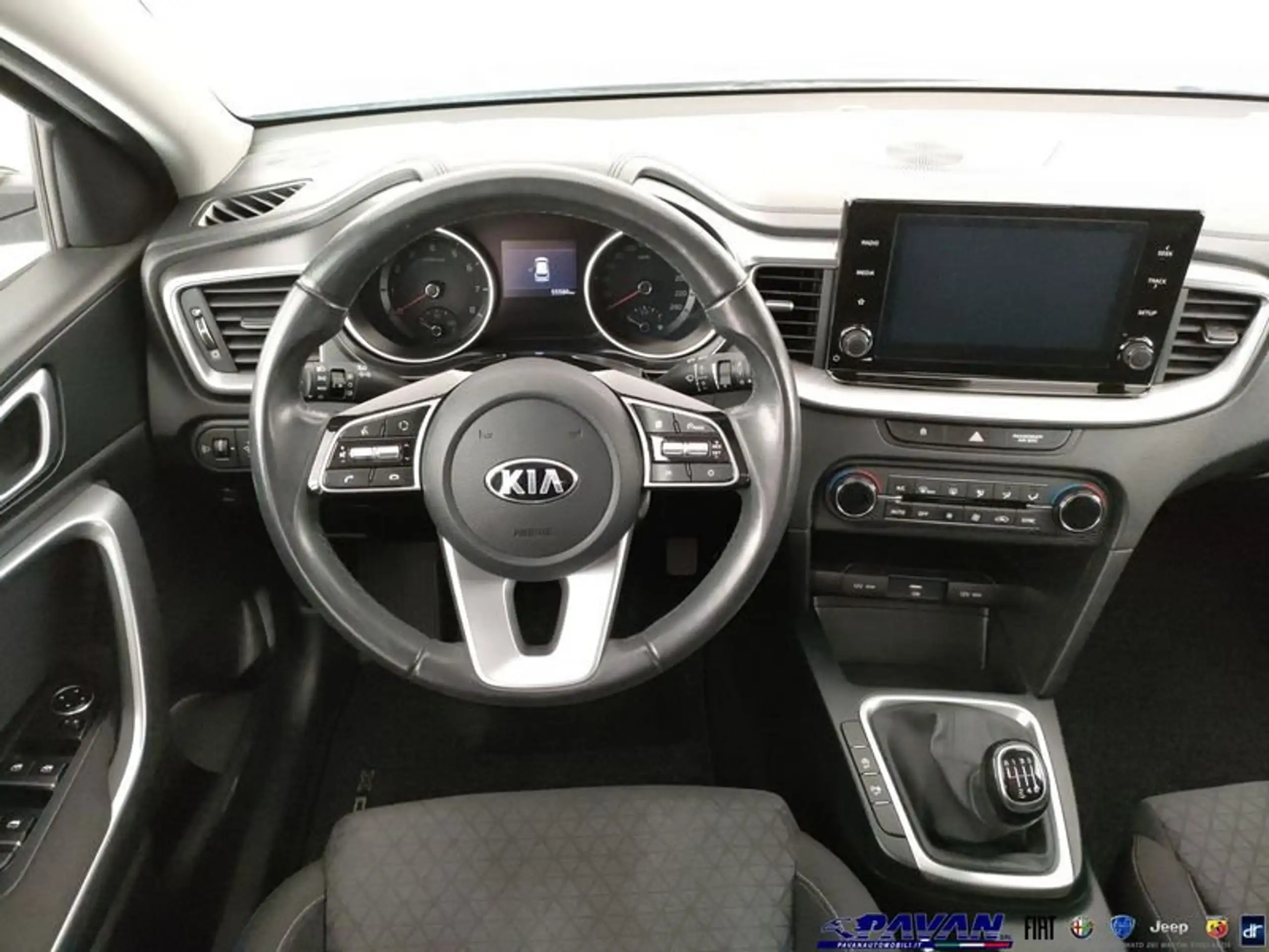 Kia - XCeed