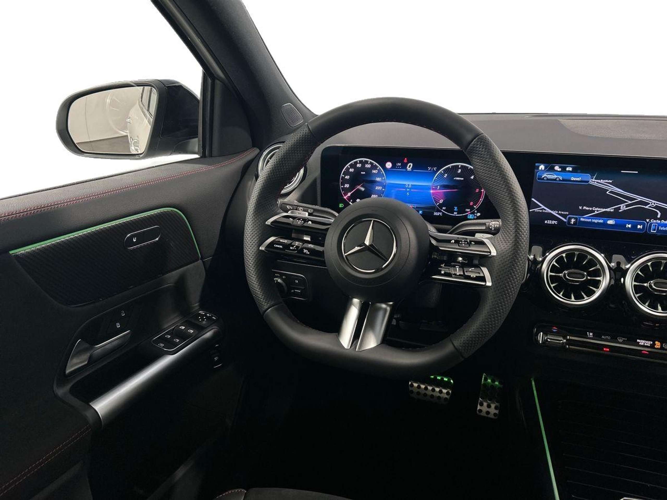 Mercedes-Benz - GLA 200