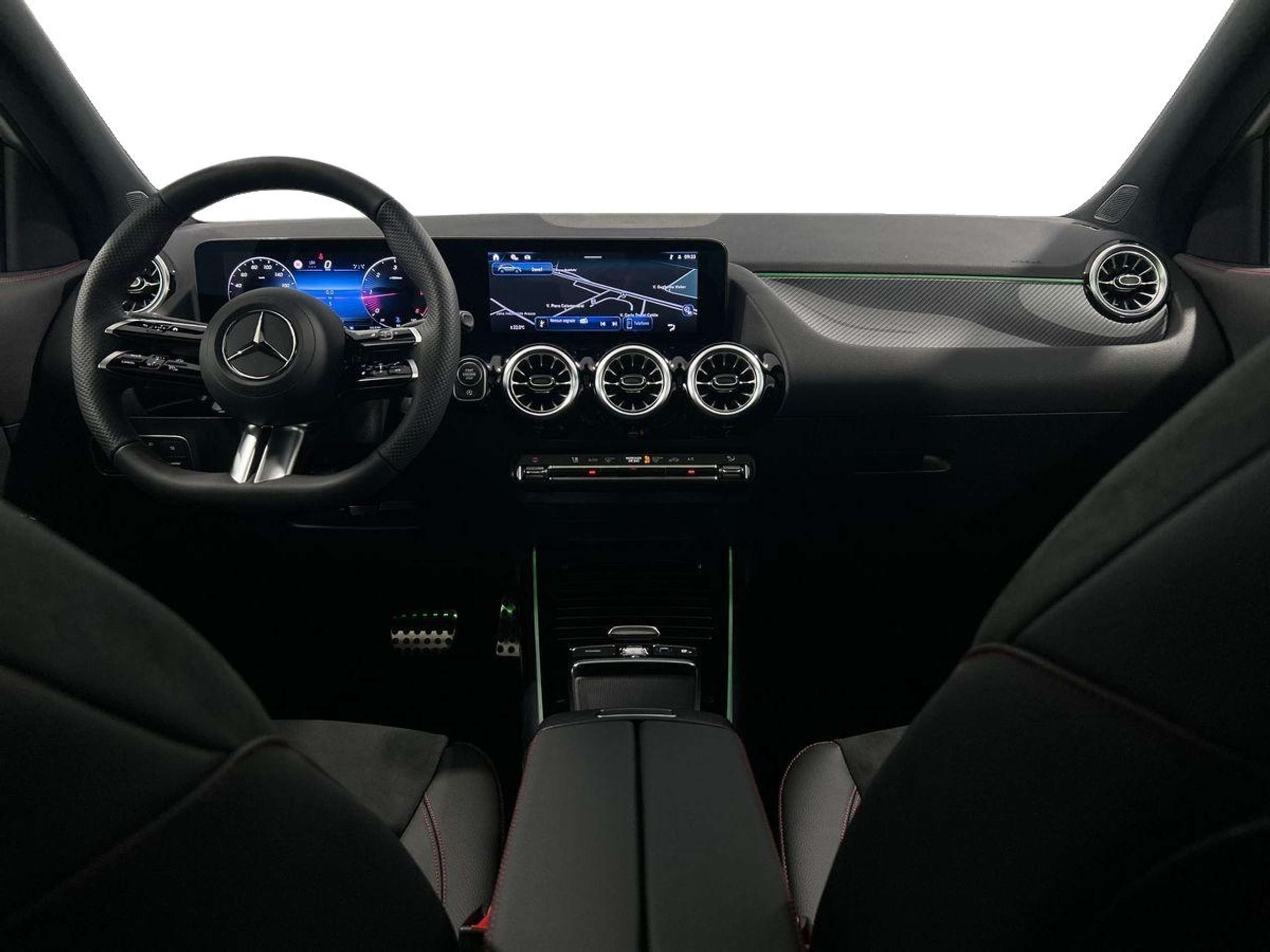 Mercedes-Benz - GLA 200