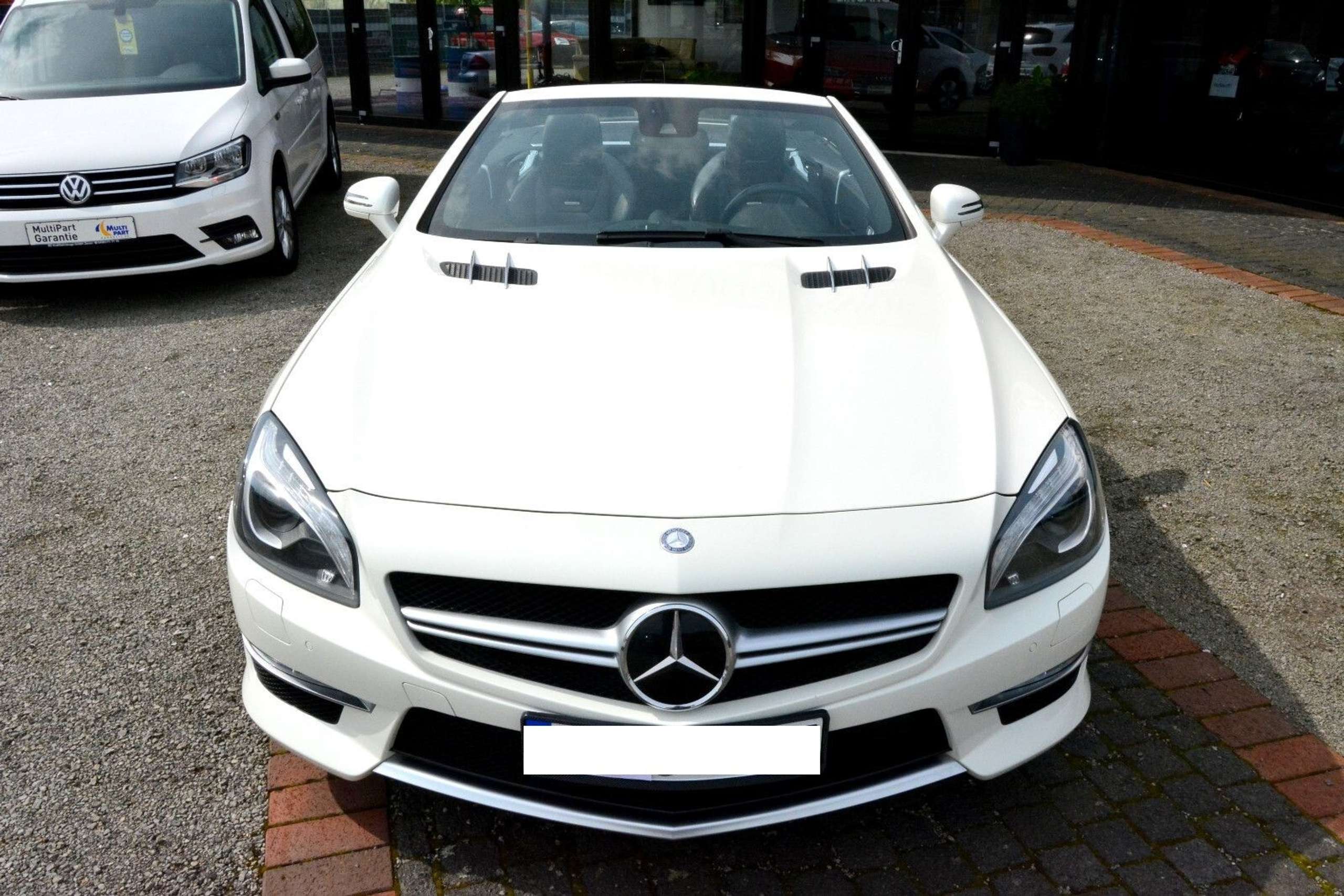 Mercedes-Benz - SL 63 AMG