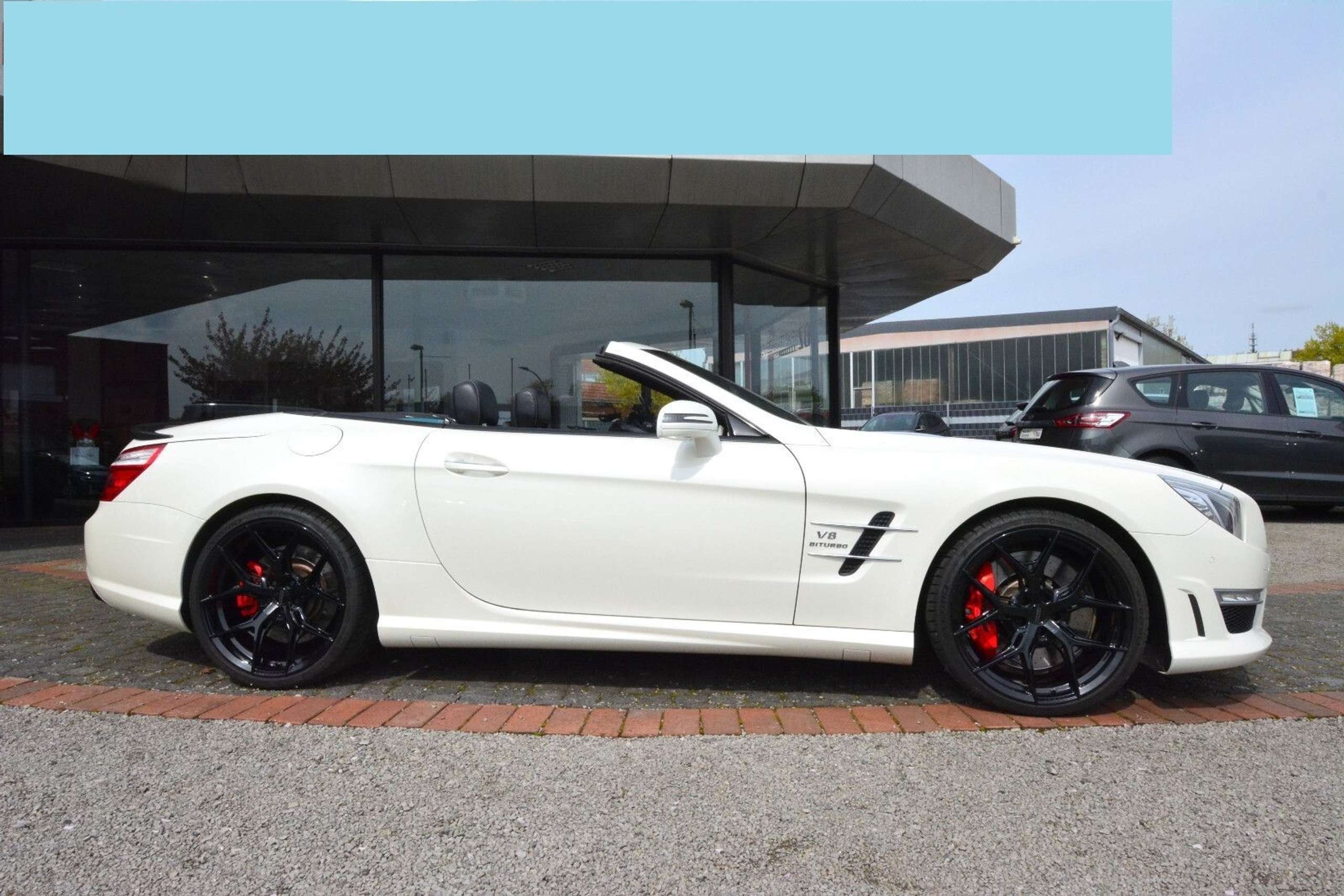 Mercedes-Benz - SL 63 AMG