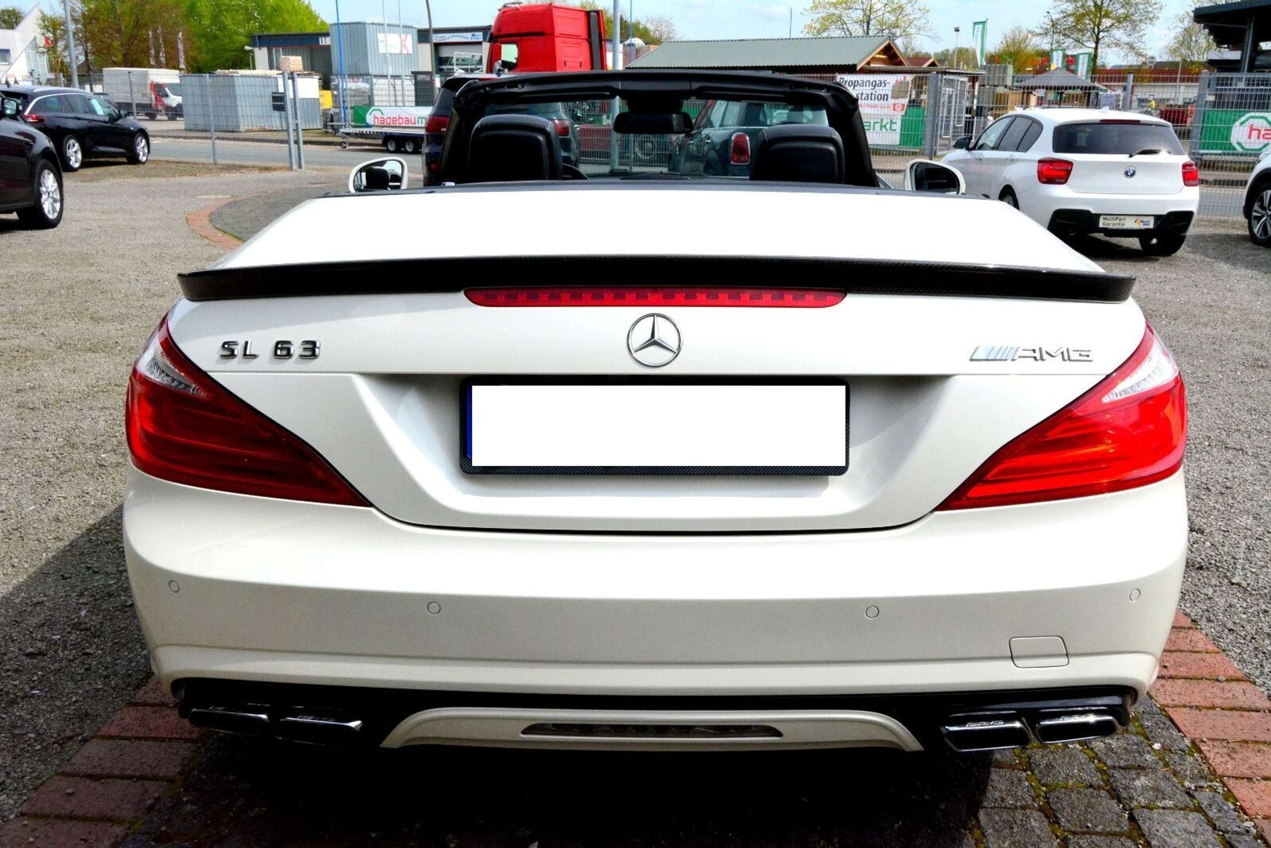 Mercedes-Benz - SL 63 AMG