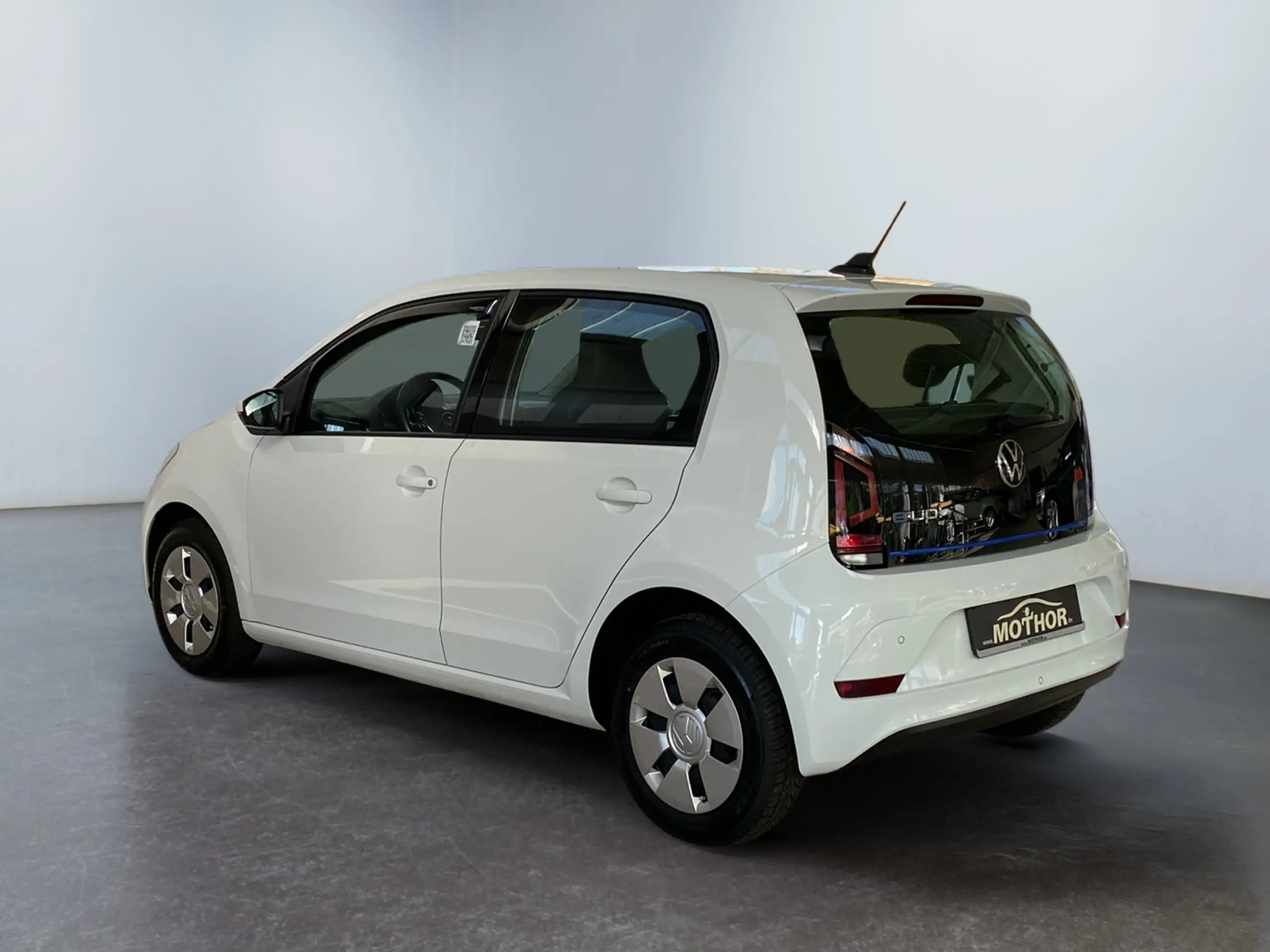 Volkswagen - up!