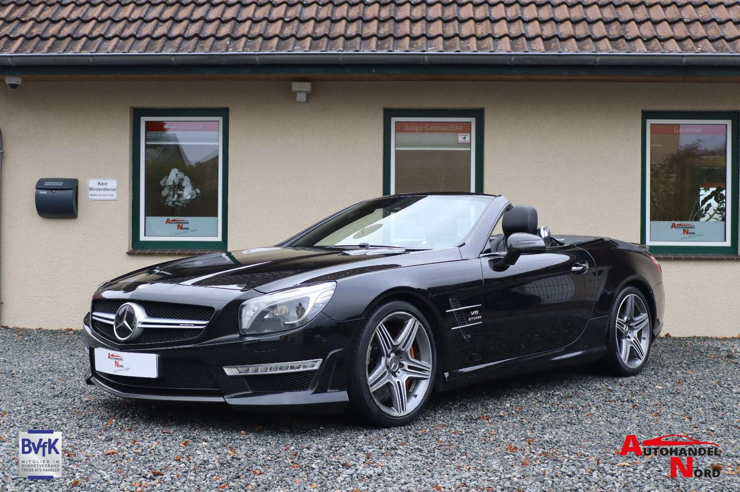 Mercedes-Benz - SL 63 AMG