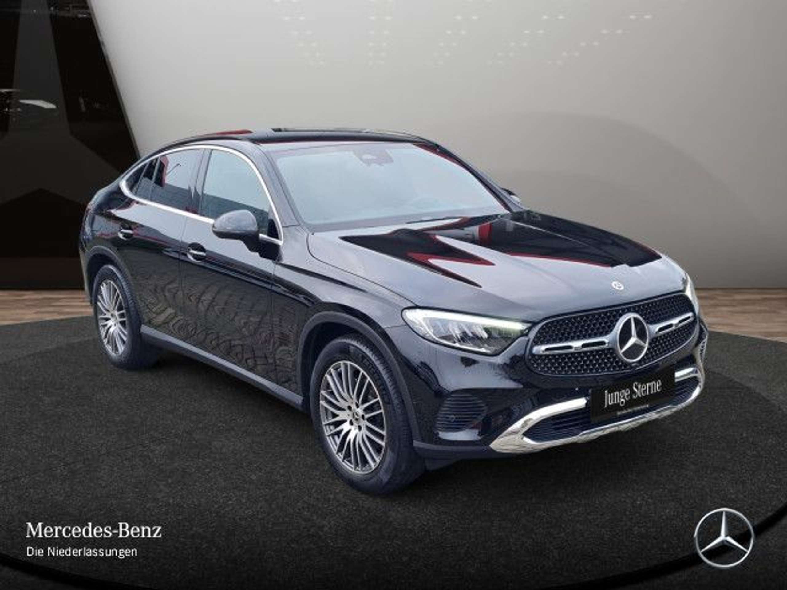 Mercedes-Benz - GLC 200