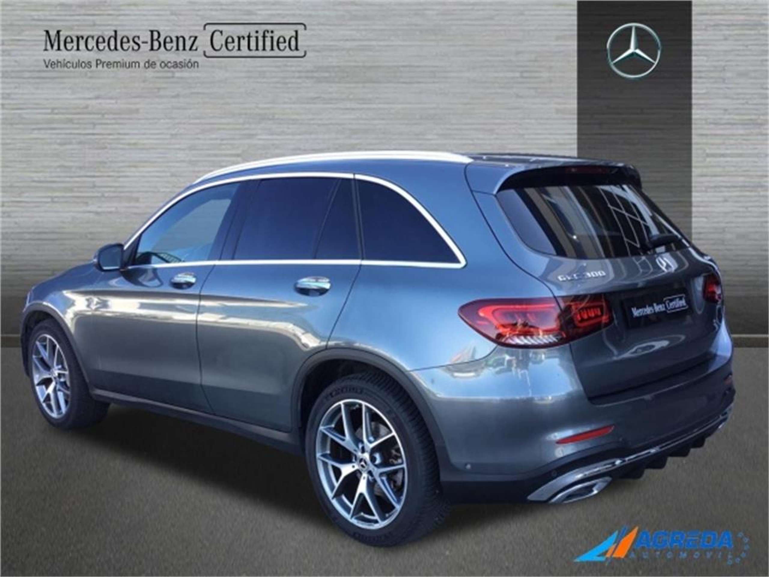 Mercedes-Benz - GLC 300