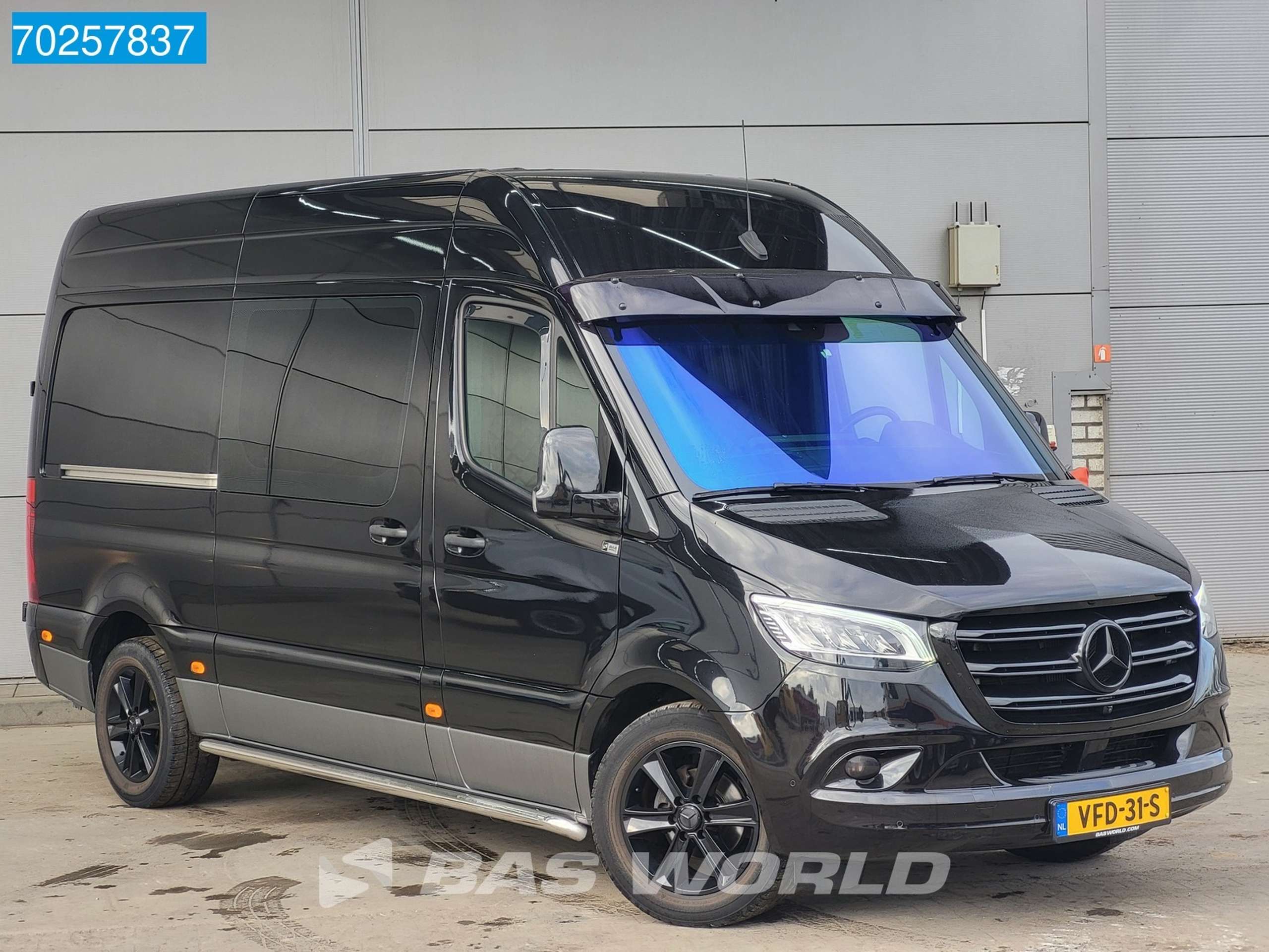 Mercedes-Benz - Sprinter