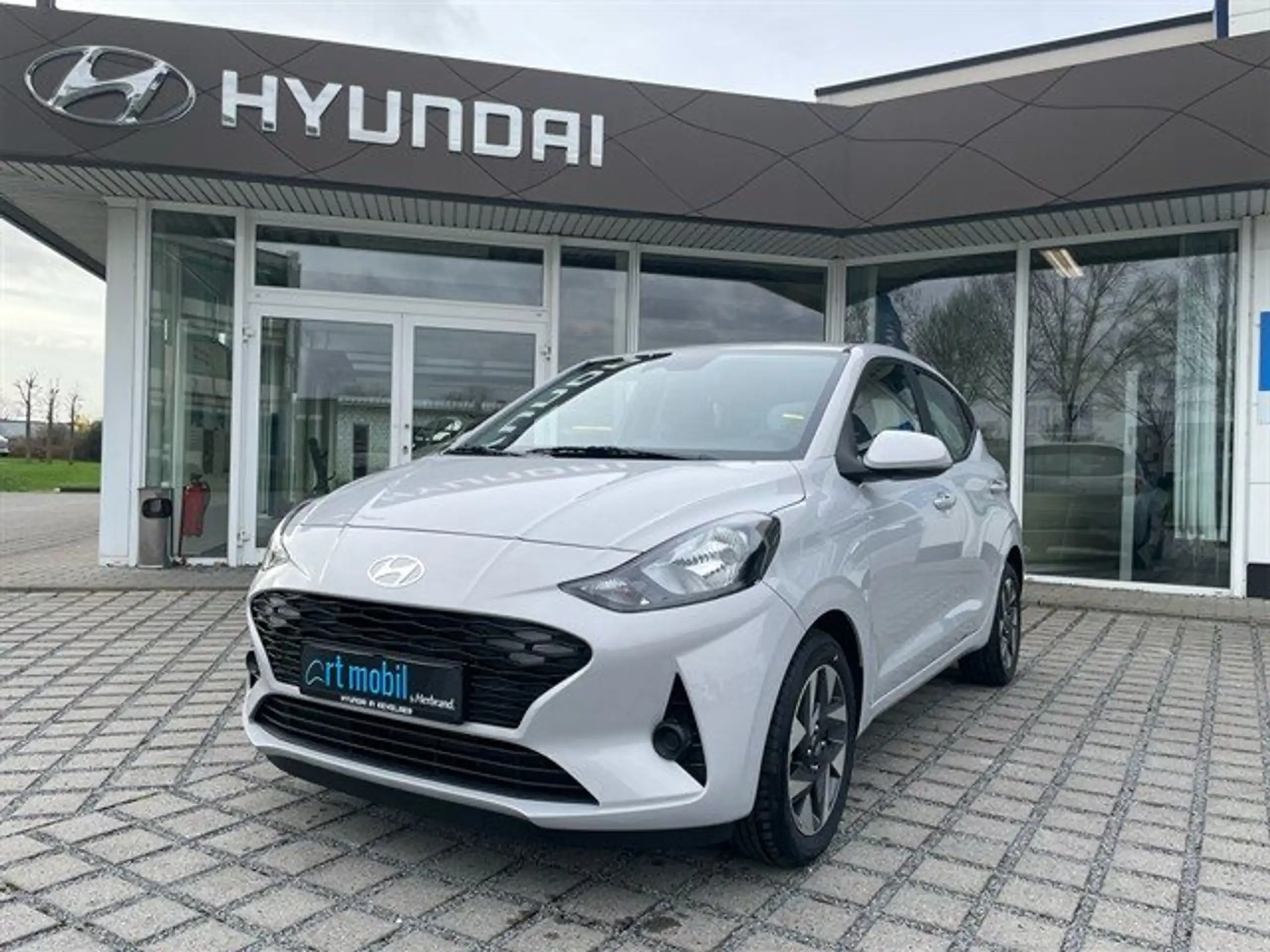 Hyundai - i10