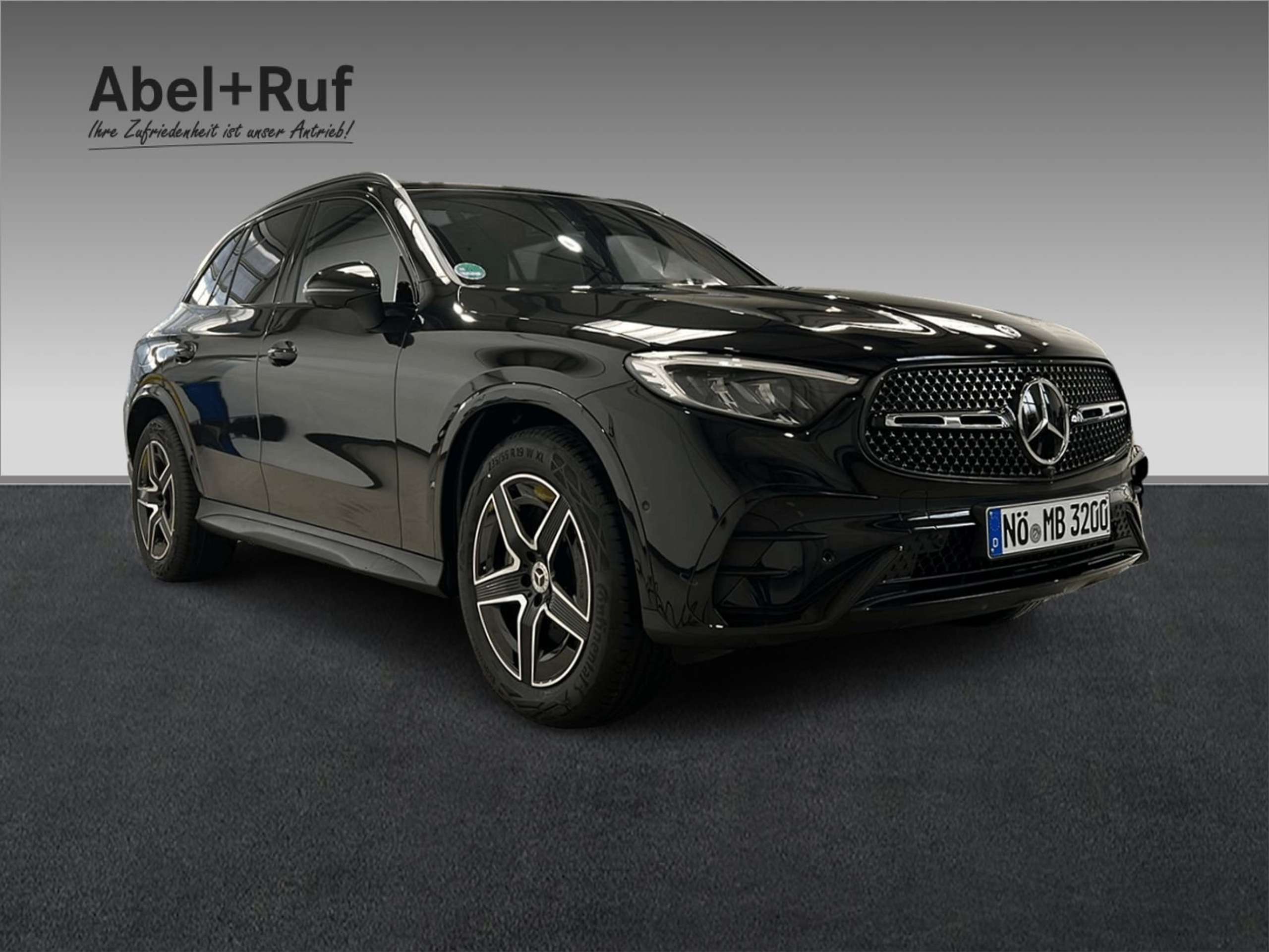 Mercedes-Benz - GLC 200