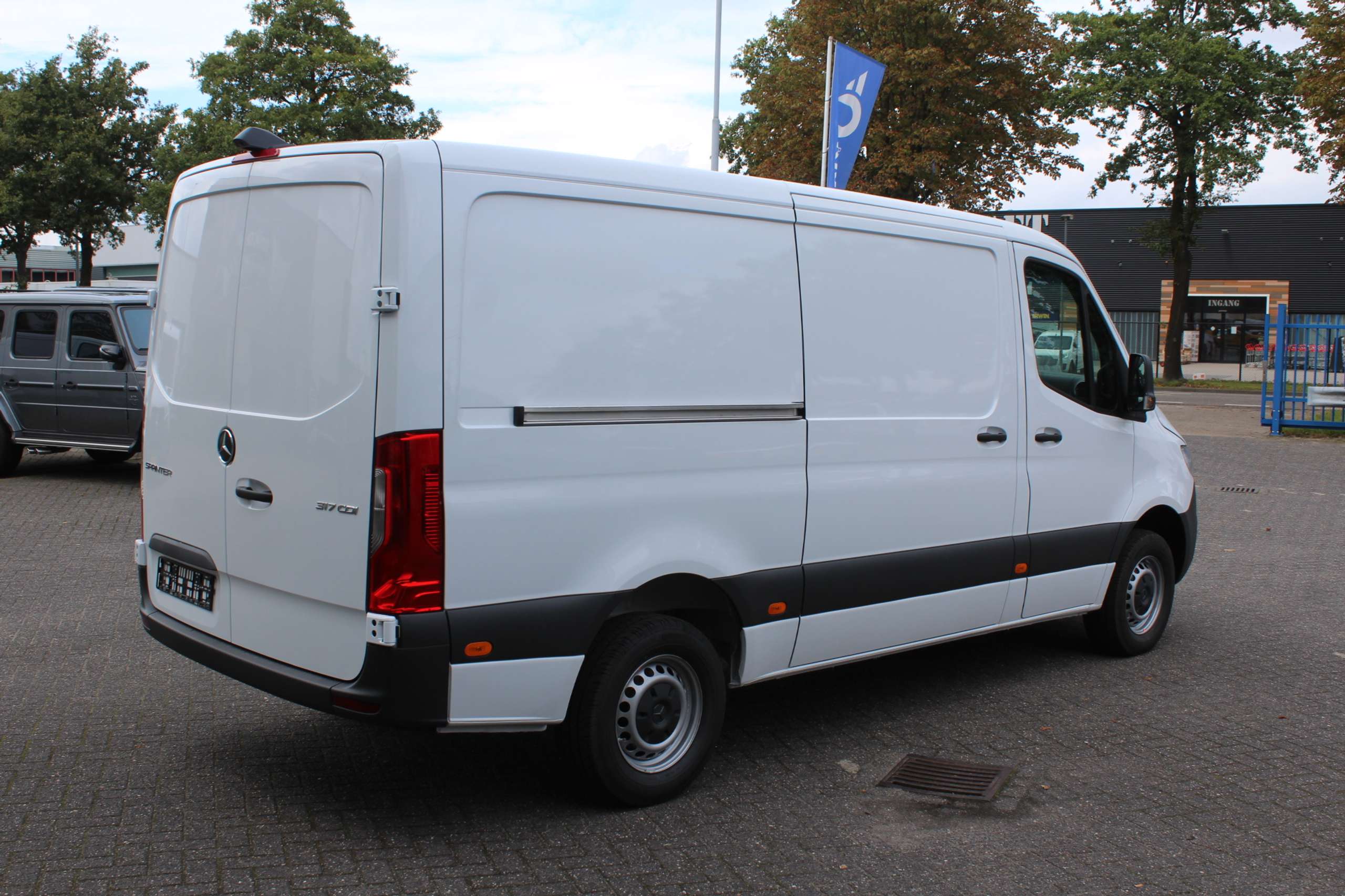 Mercedes-Benz - Sprinter