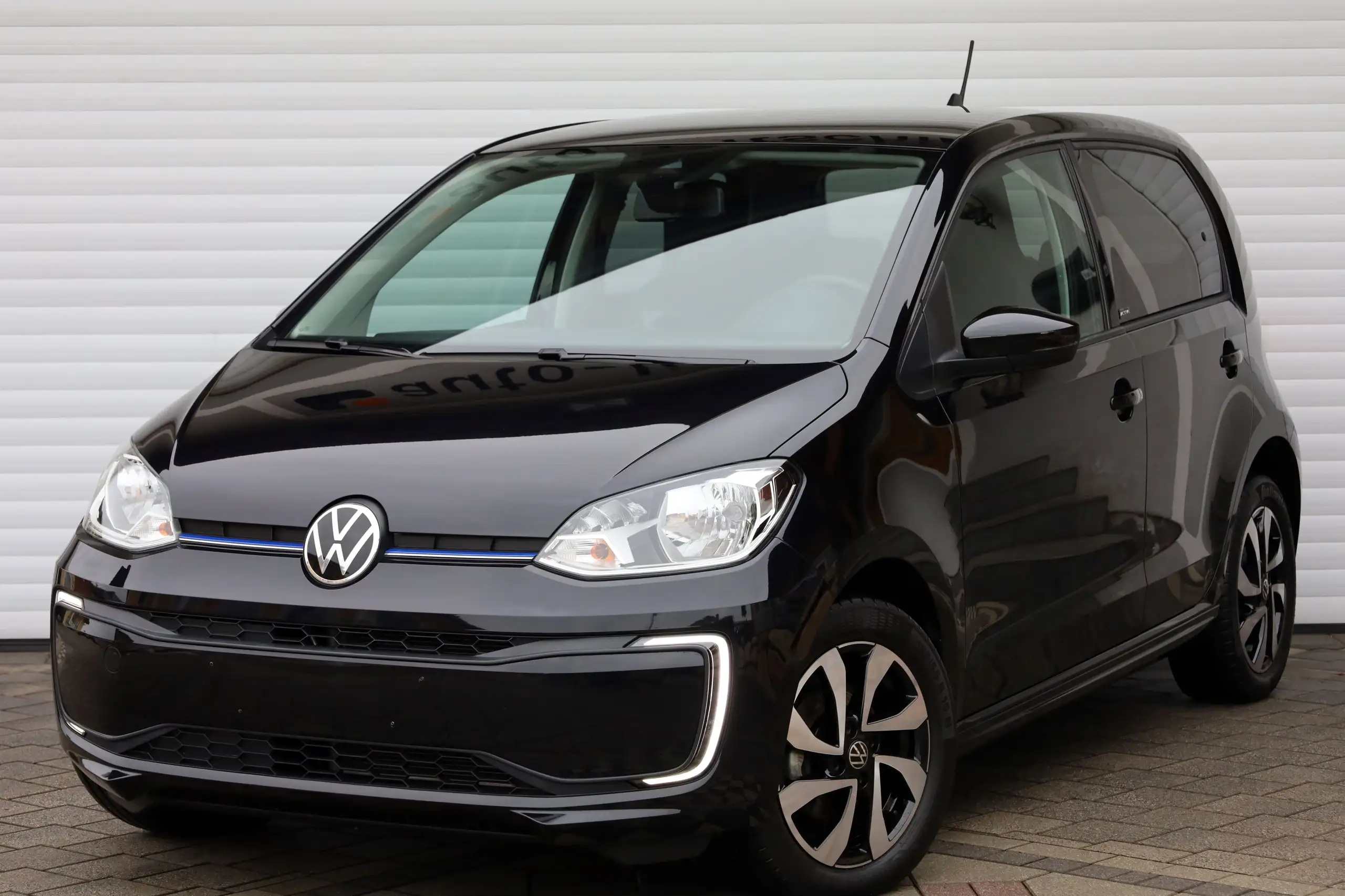 Volkswagen - up!