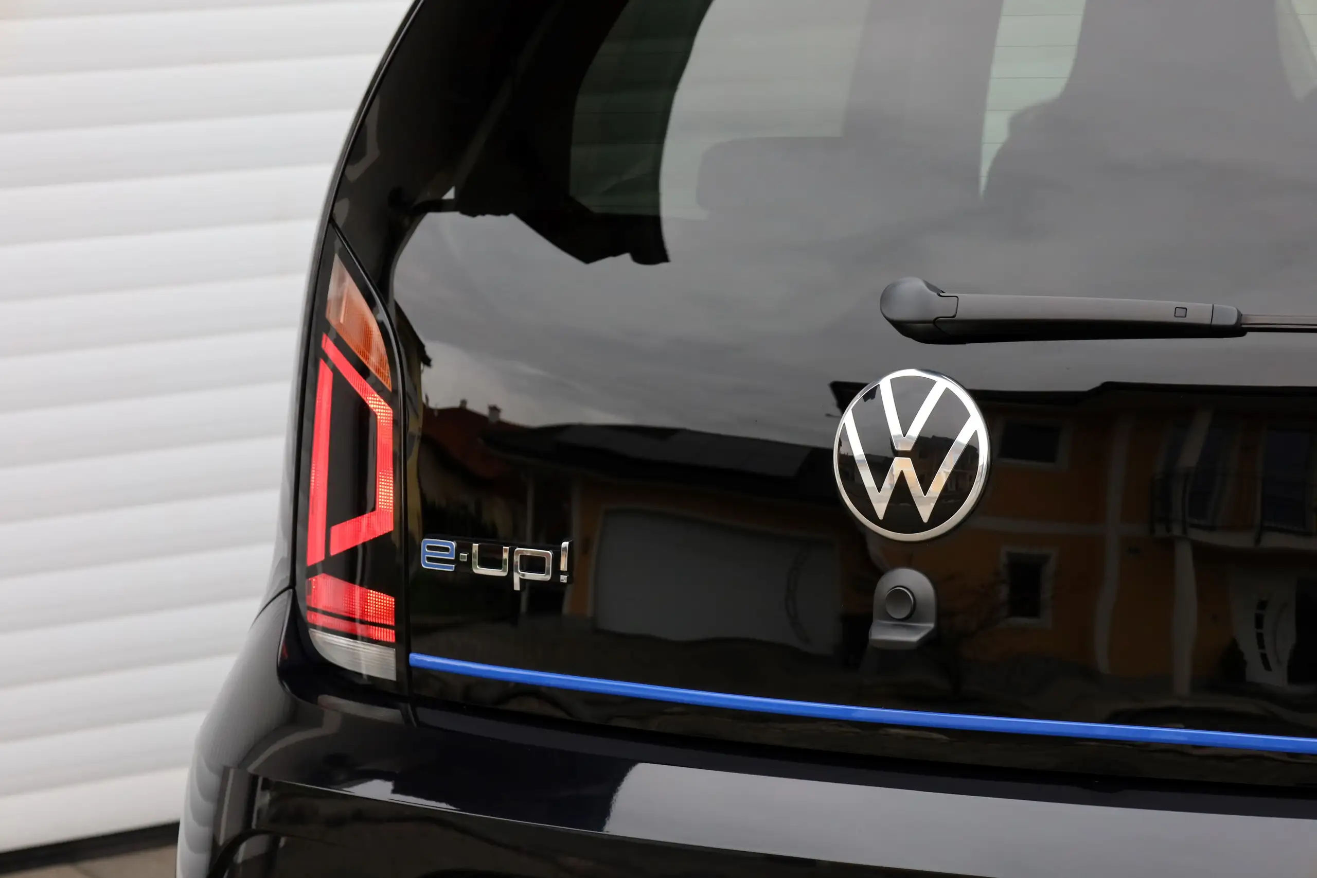 Volkswagen - up!