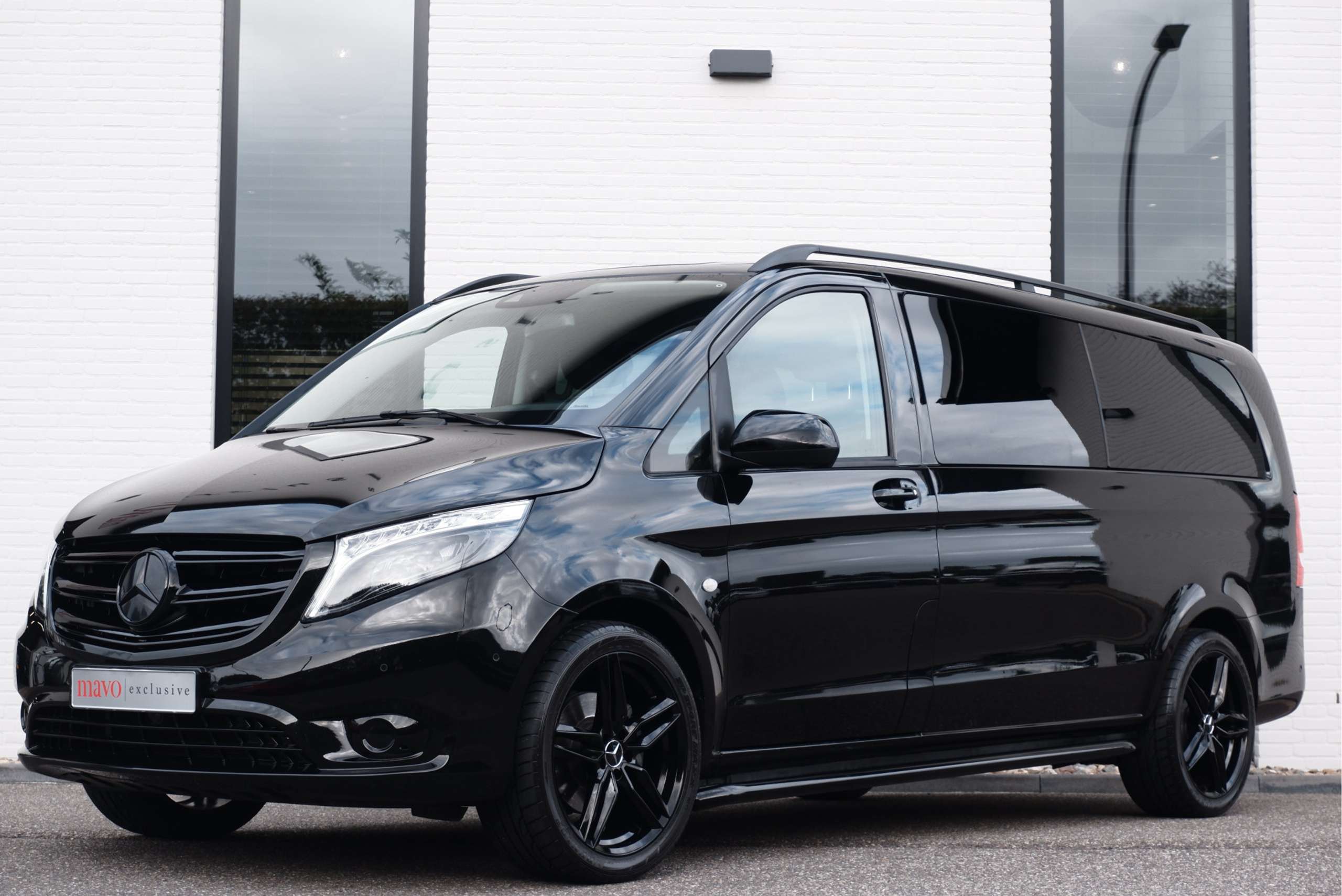 Mercedes-Benz - Vito