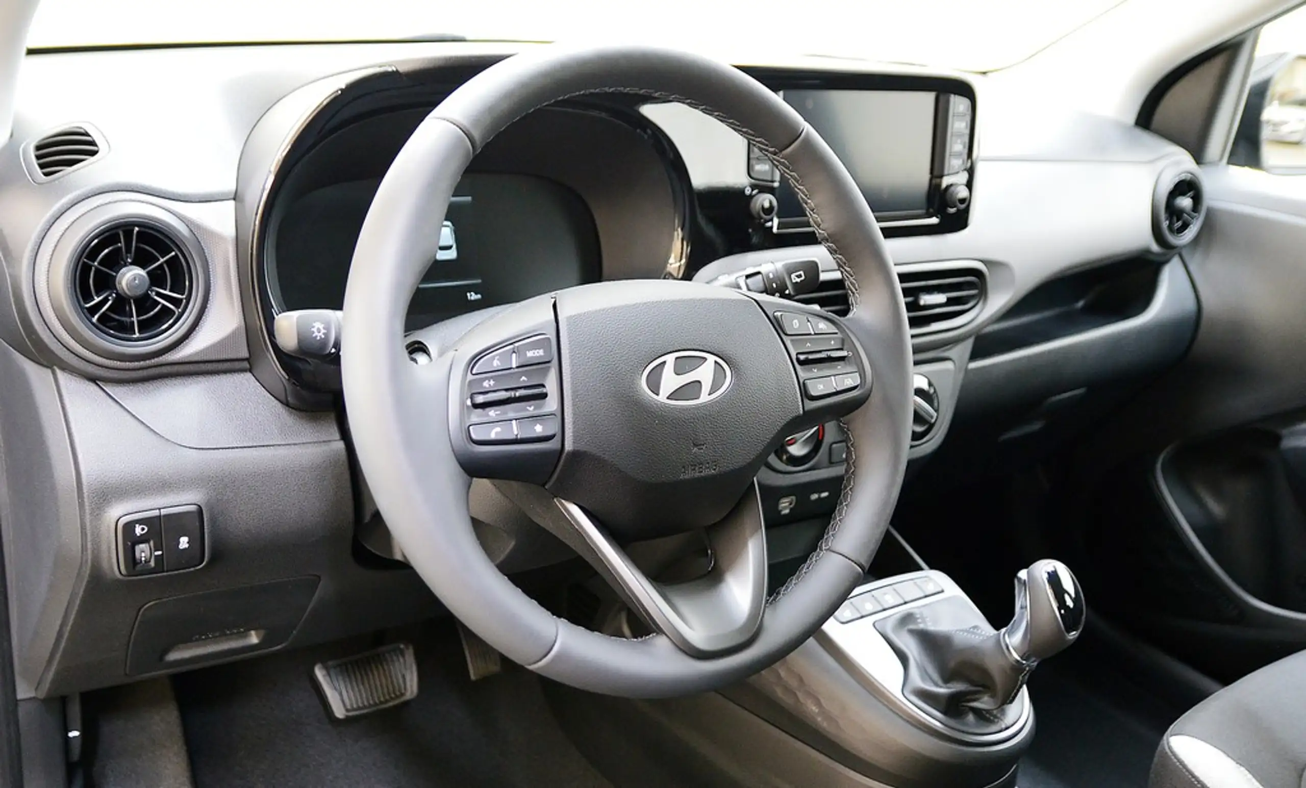 Hyundai - i10