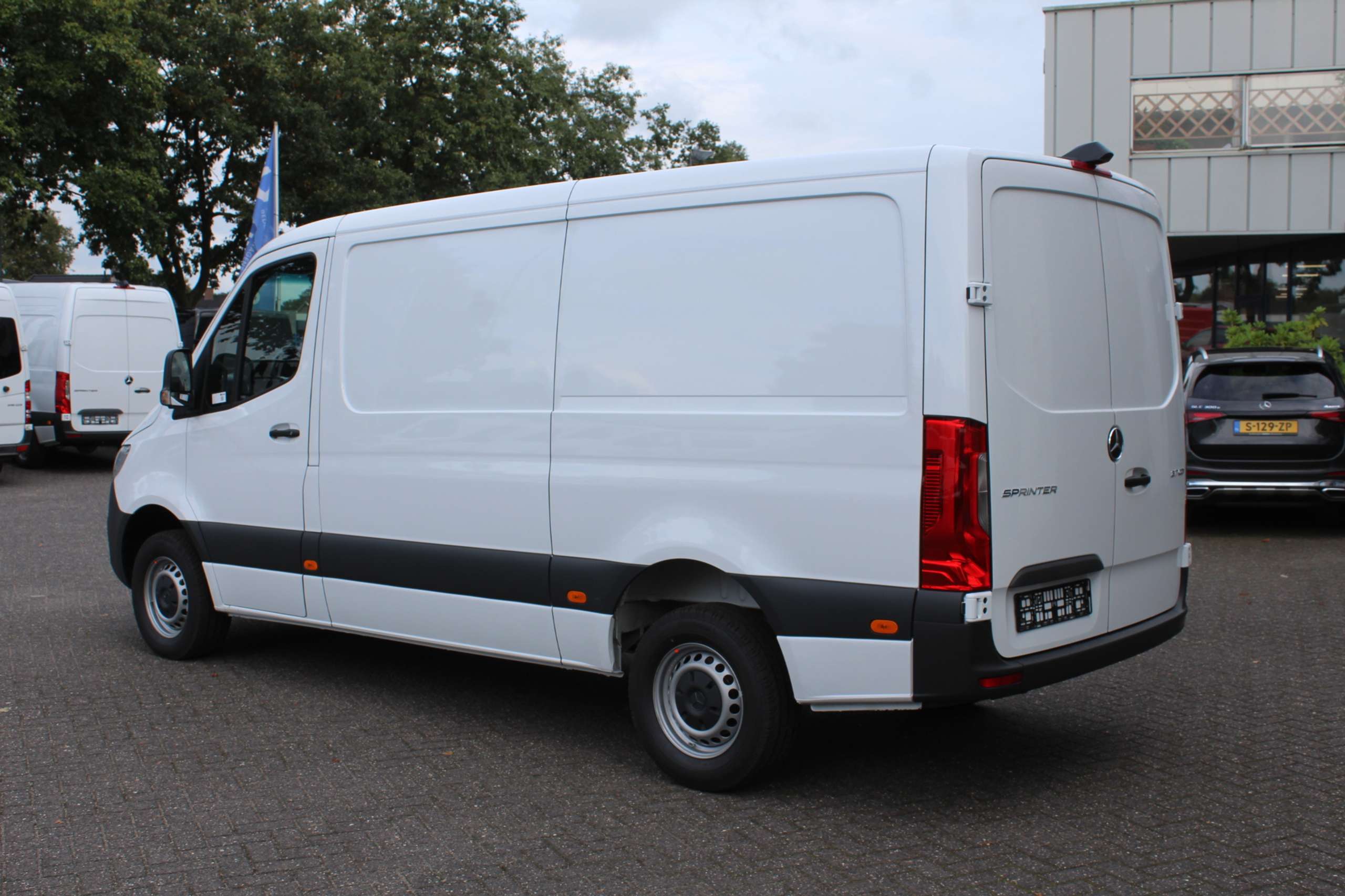 Mercedes-Benz - Sprinter