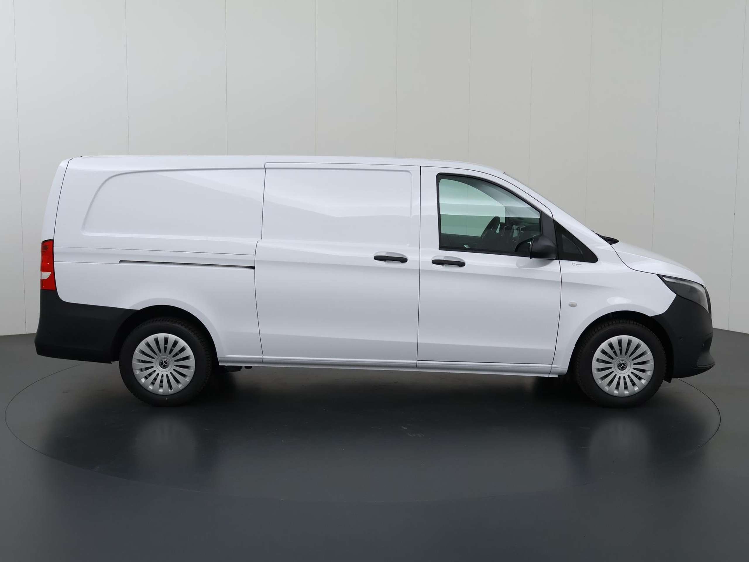 Mercedes-Benz - Vito