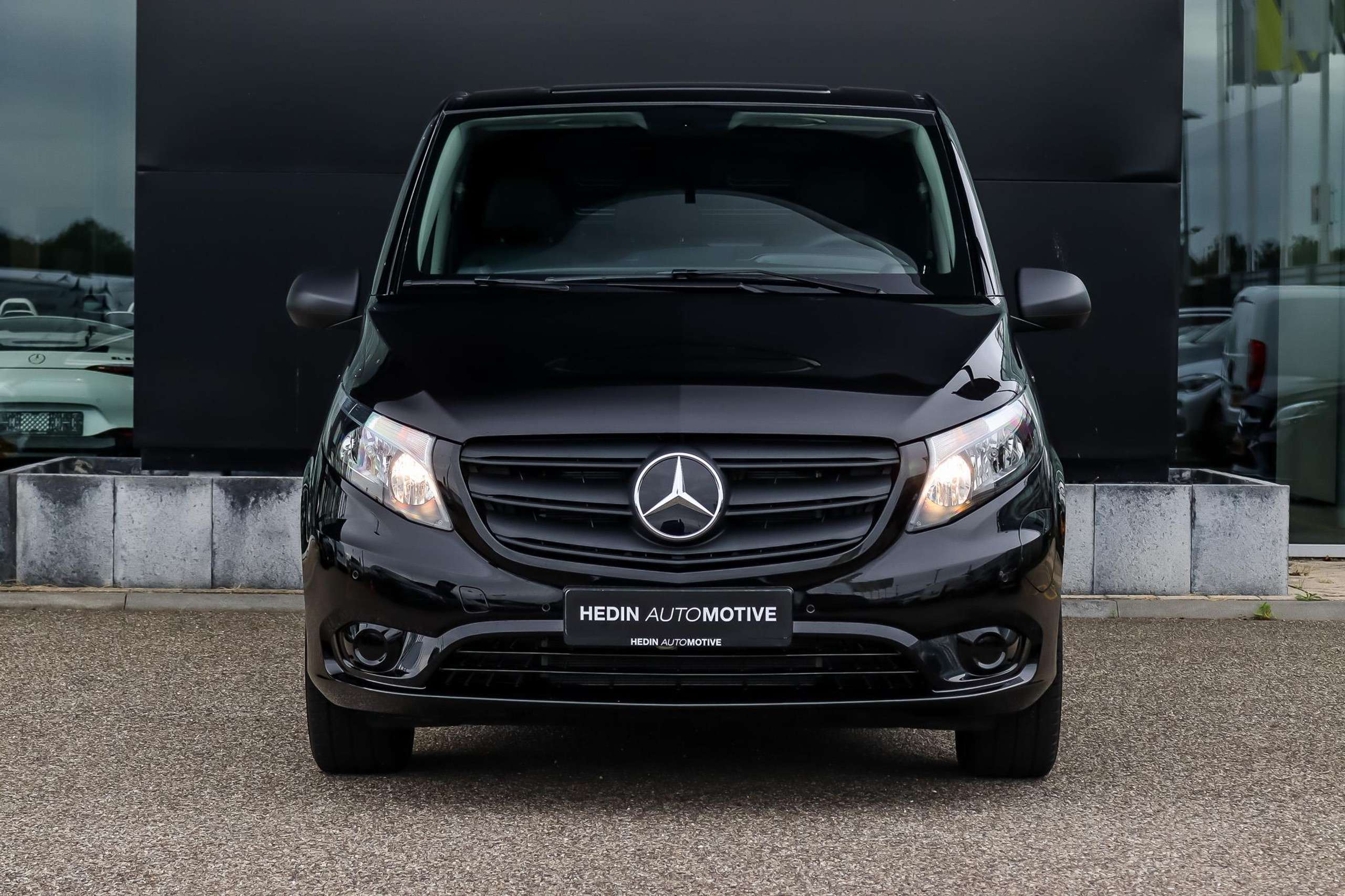 Mercedes-Benz - Vito