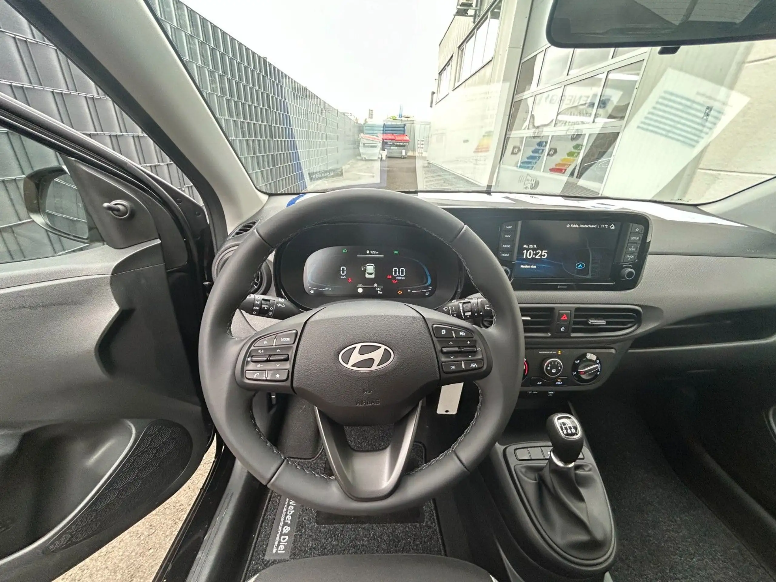 Hyundai - i10