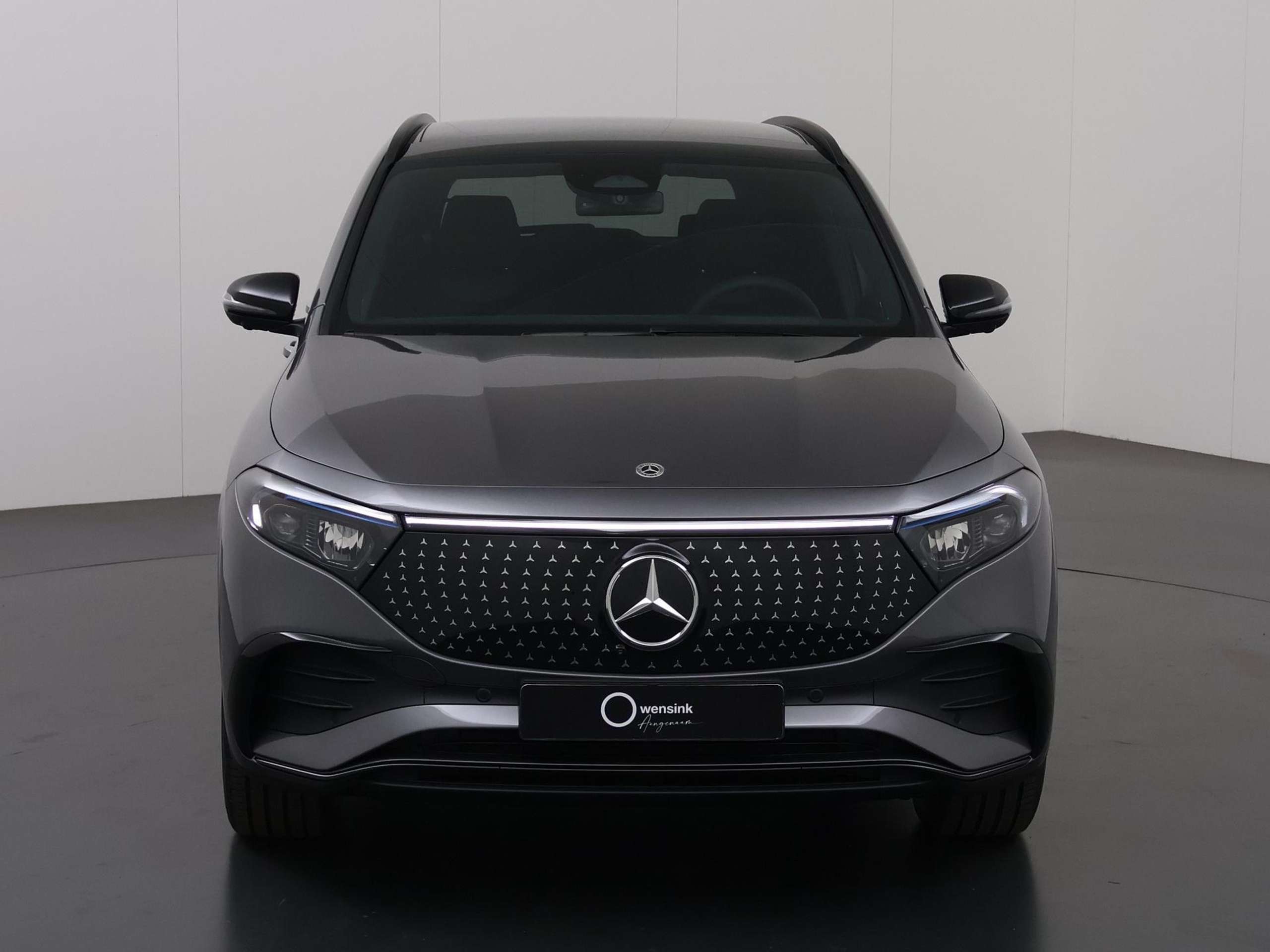 Mercedes-Benz - EQA