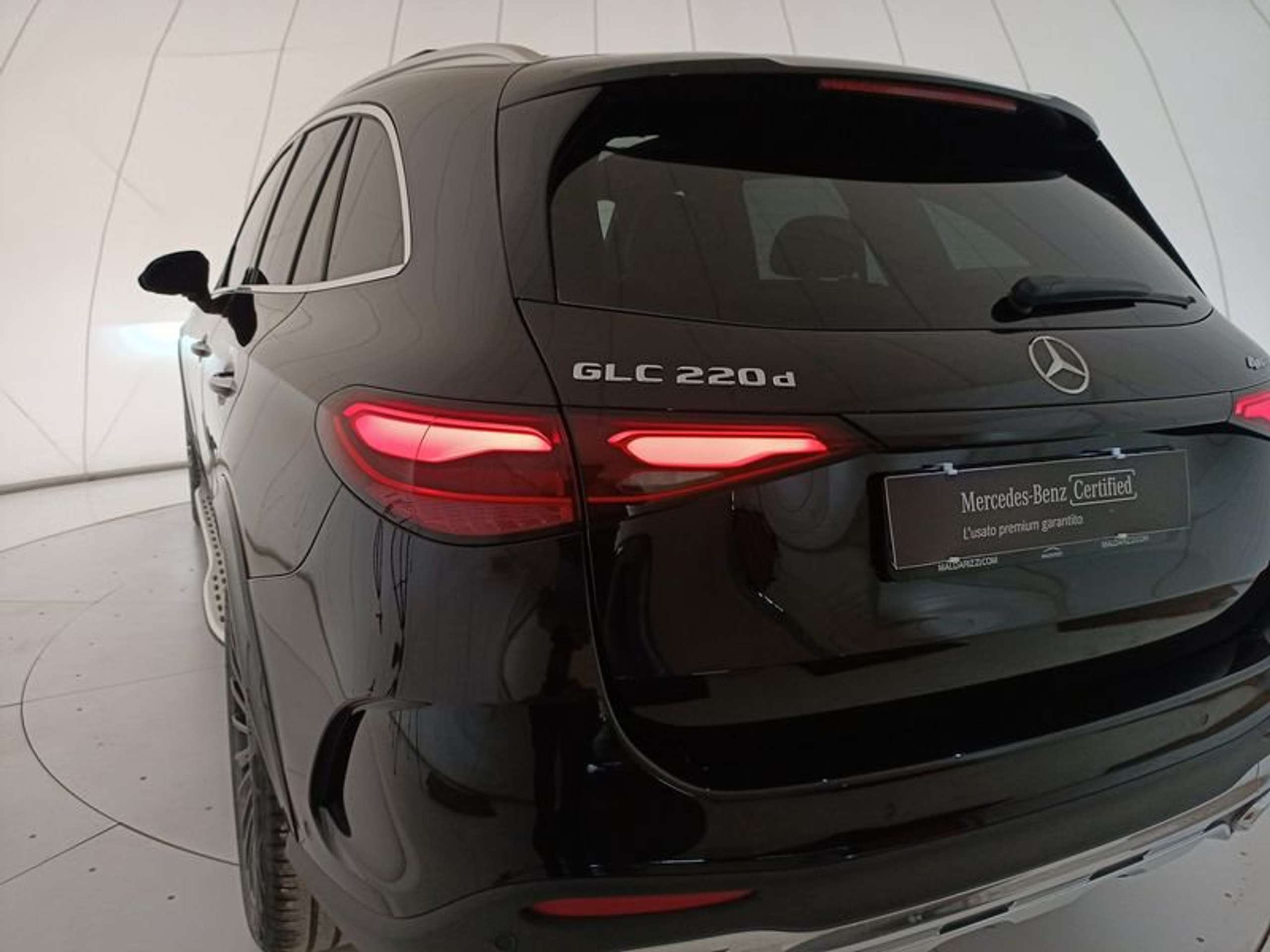 Mercedes-Benz - GLC 220