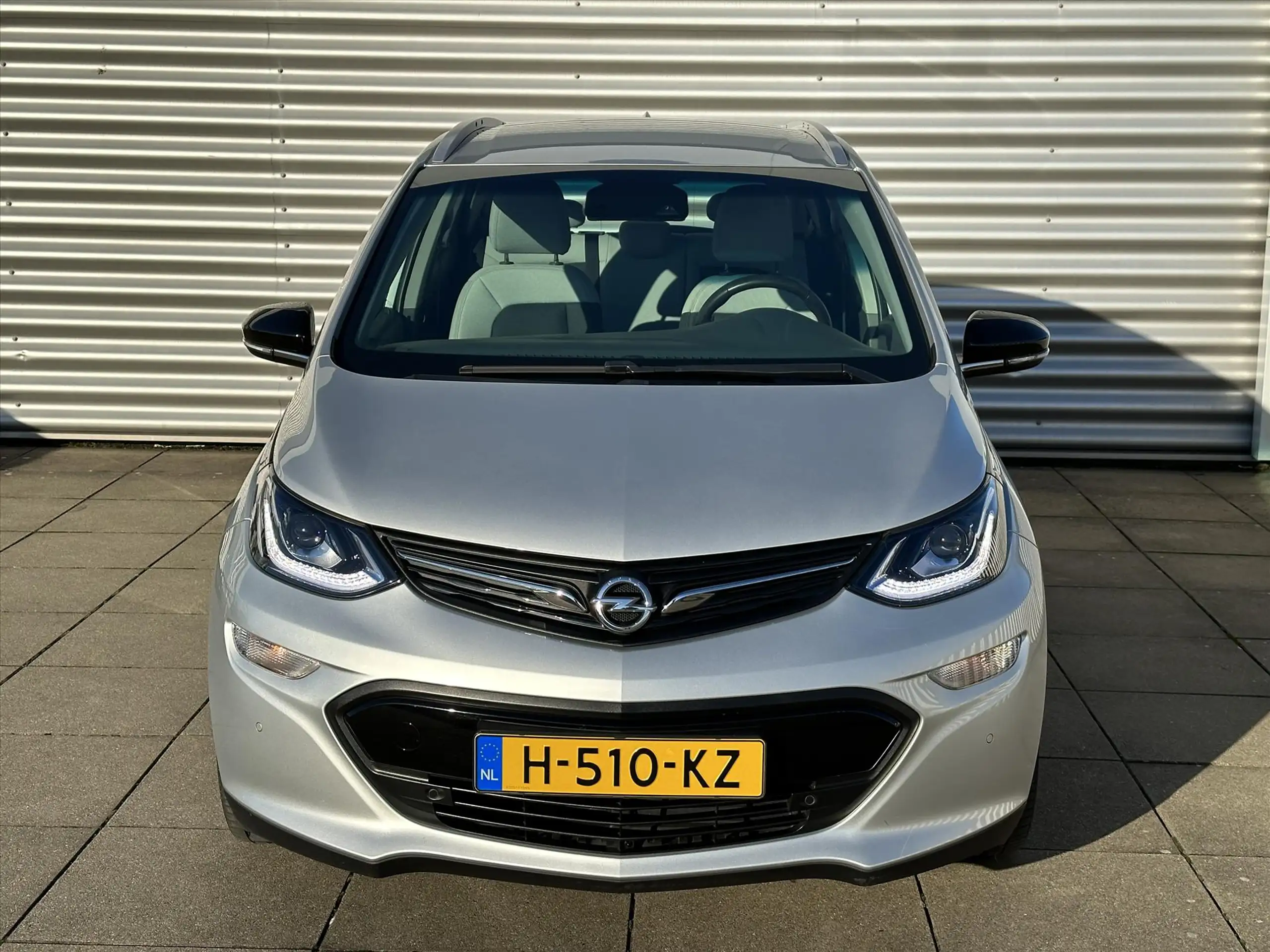 Opel - Ampera-E