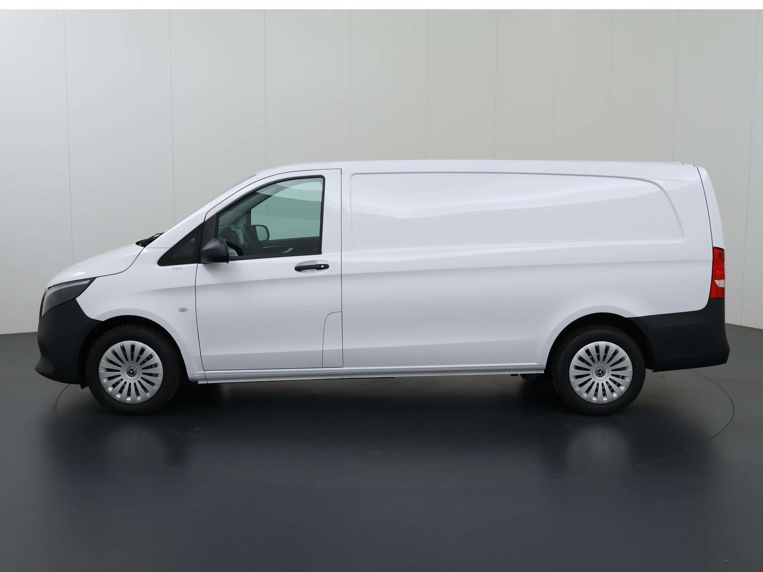 Mercedes-Benz - Vito