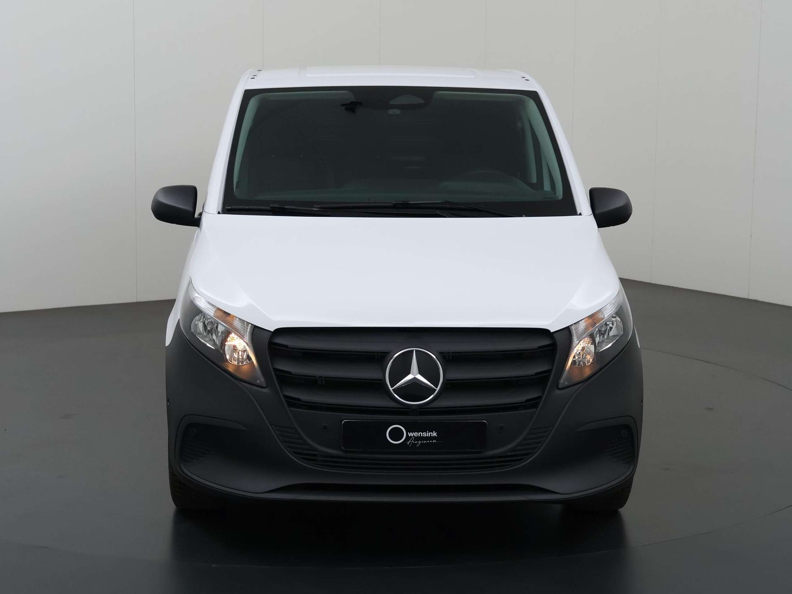 Mercedes-Benz - Vito