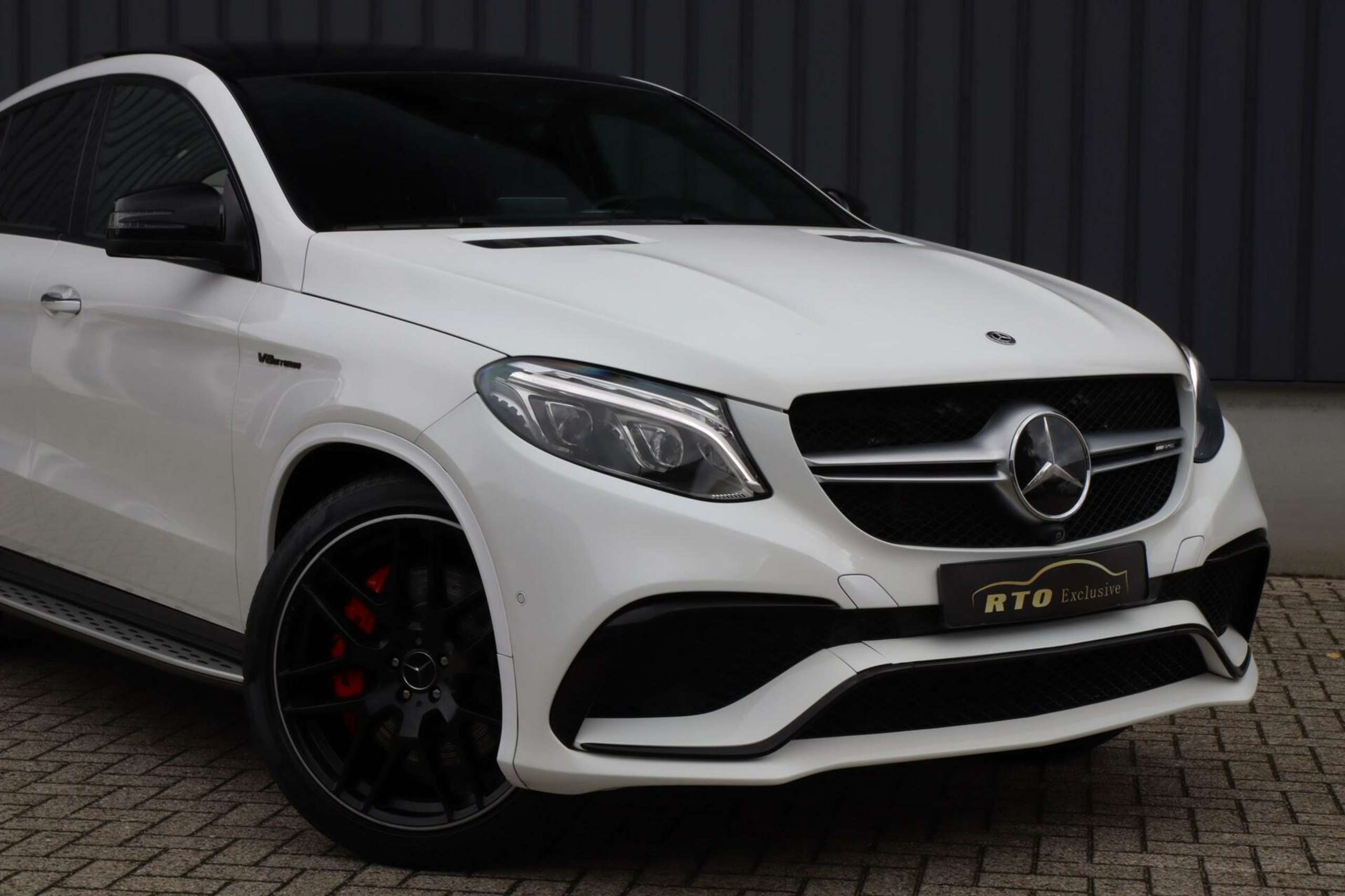 Mercedes-Benz - GLE 63 AMG