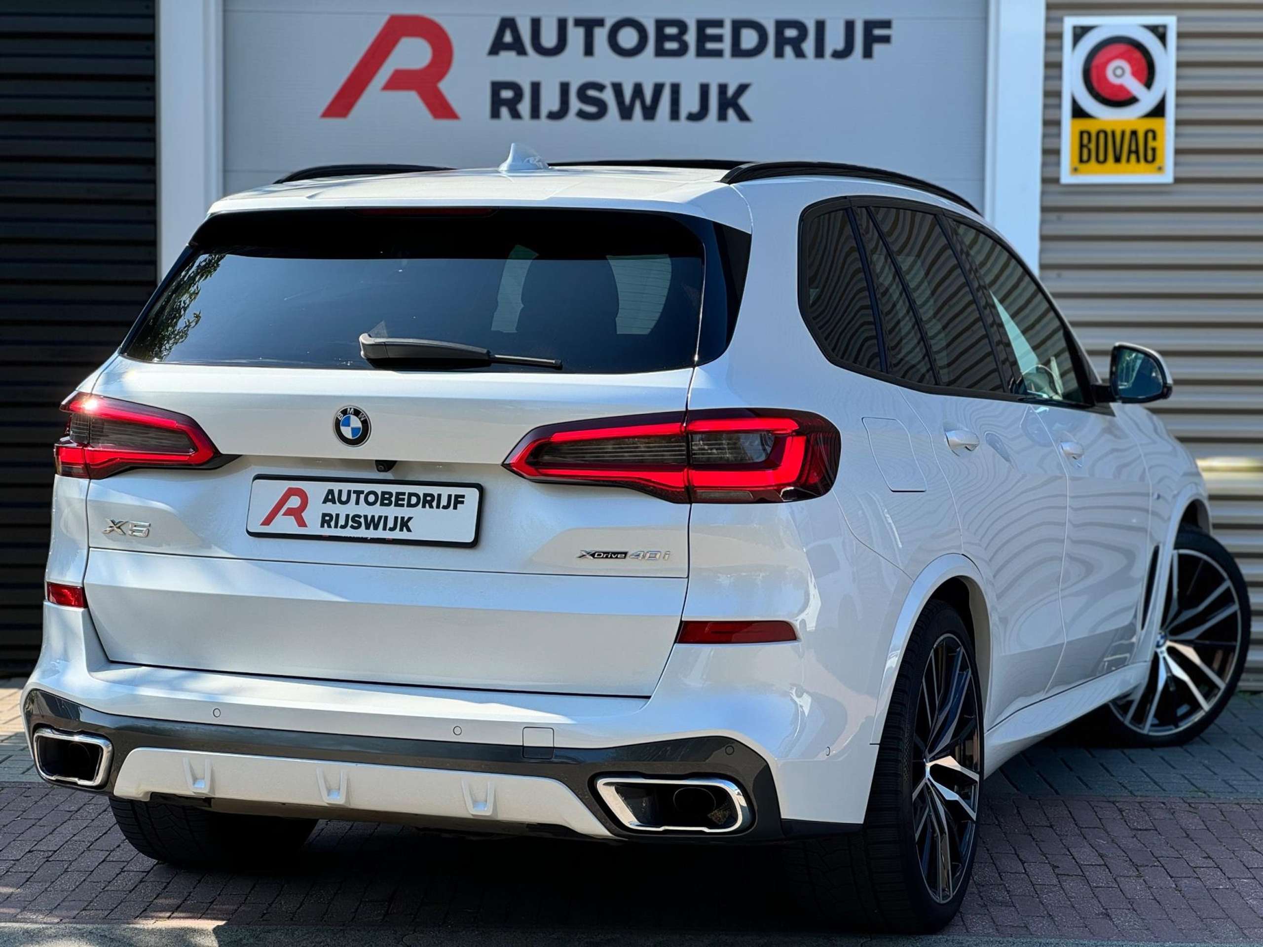 BMW - X5