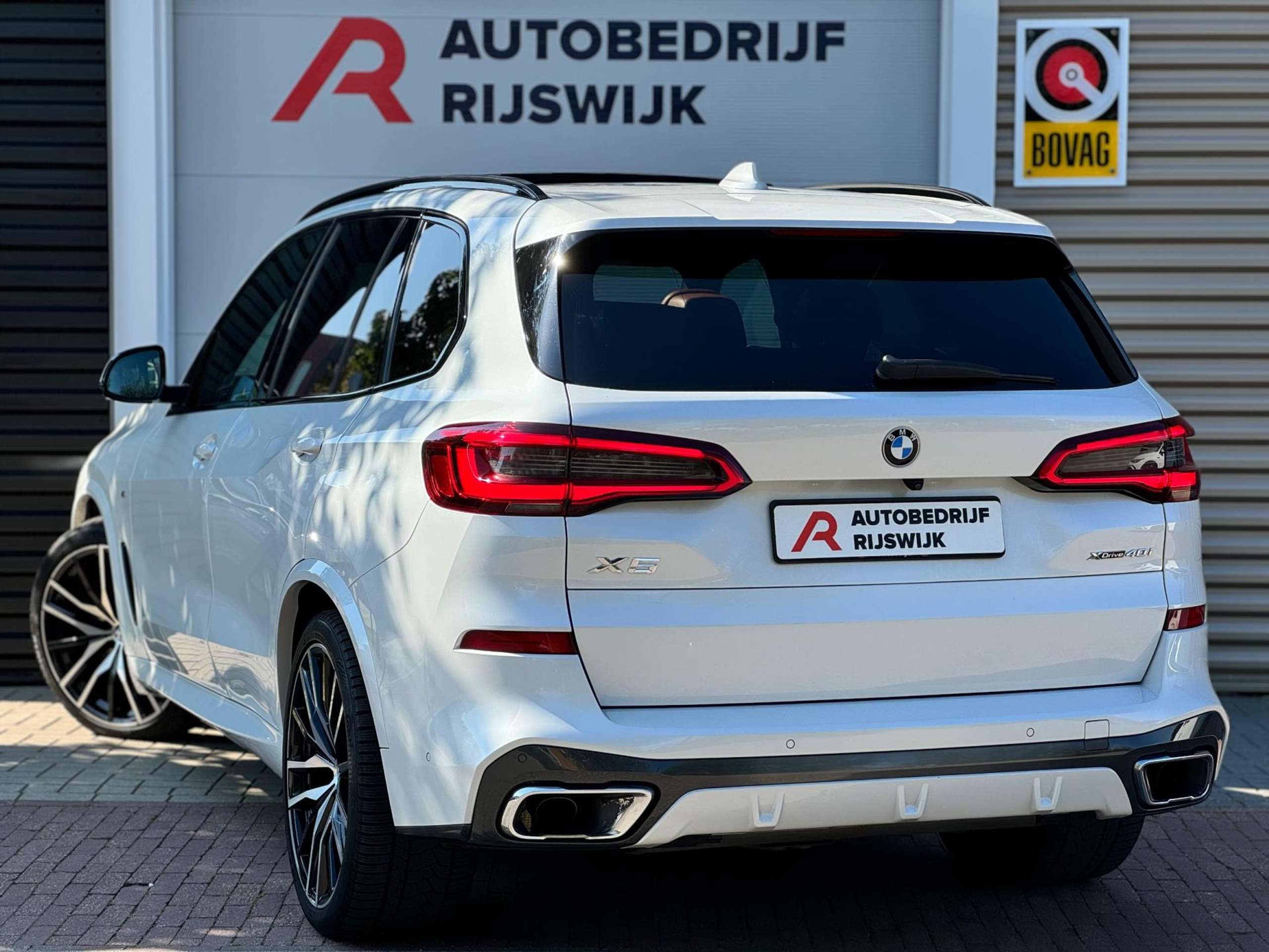 BMW - X5