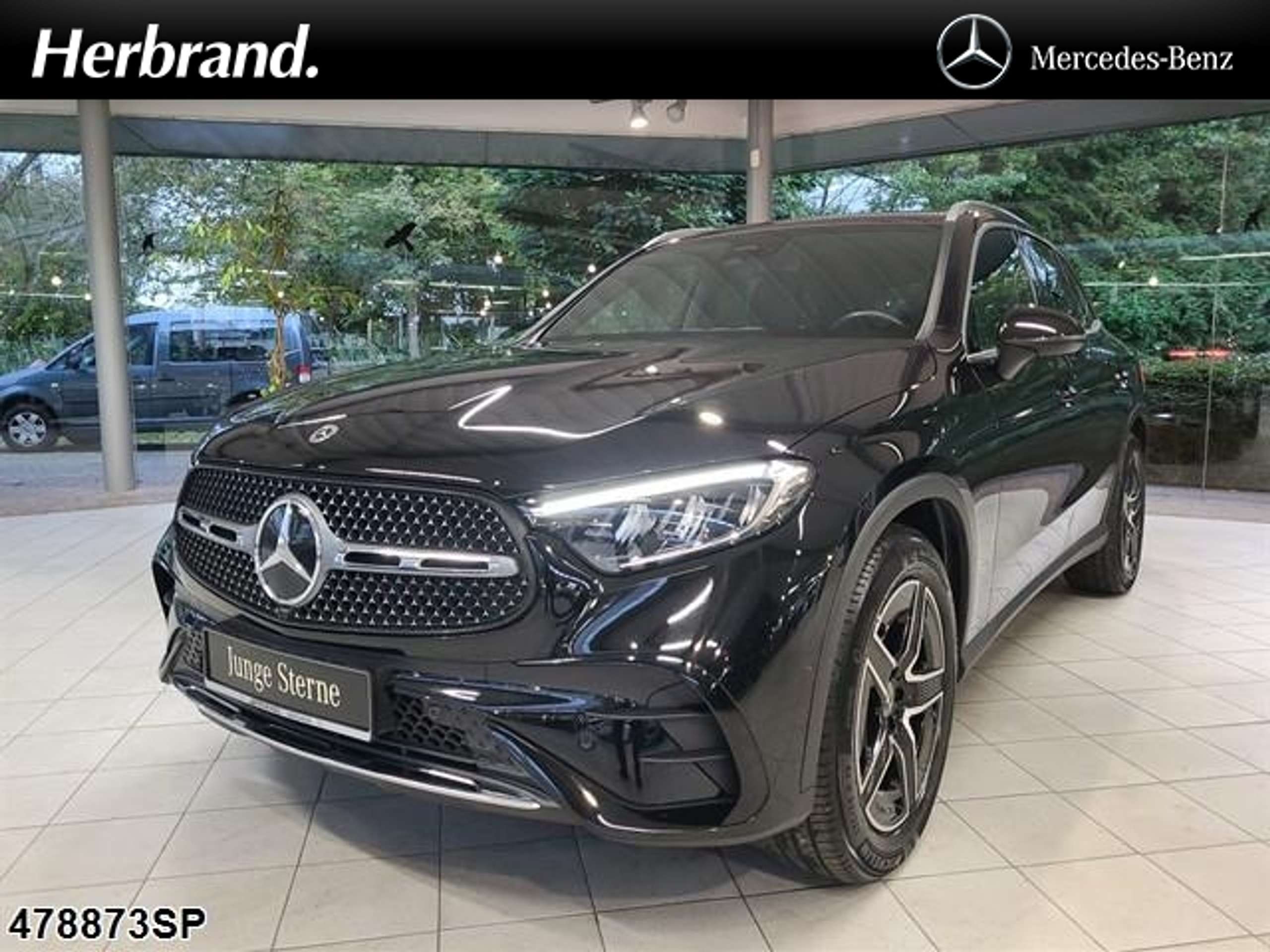 Mercedes-Benz - GLC 220